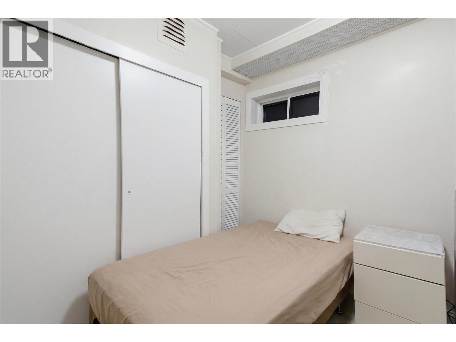 6507 Savona Access Road Property Photo 20
