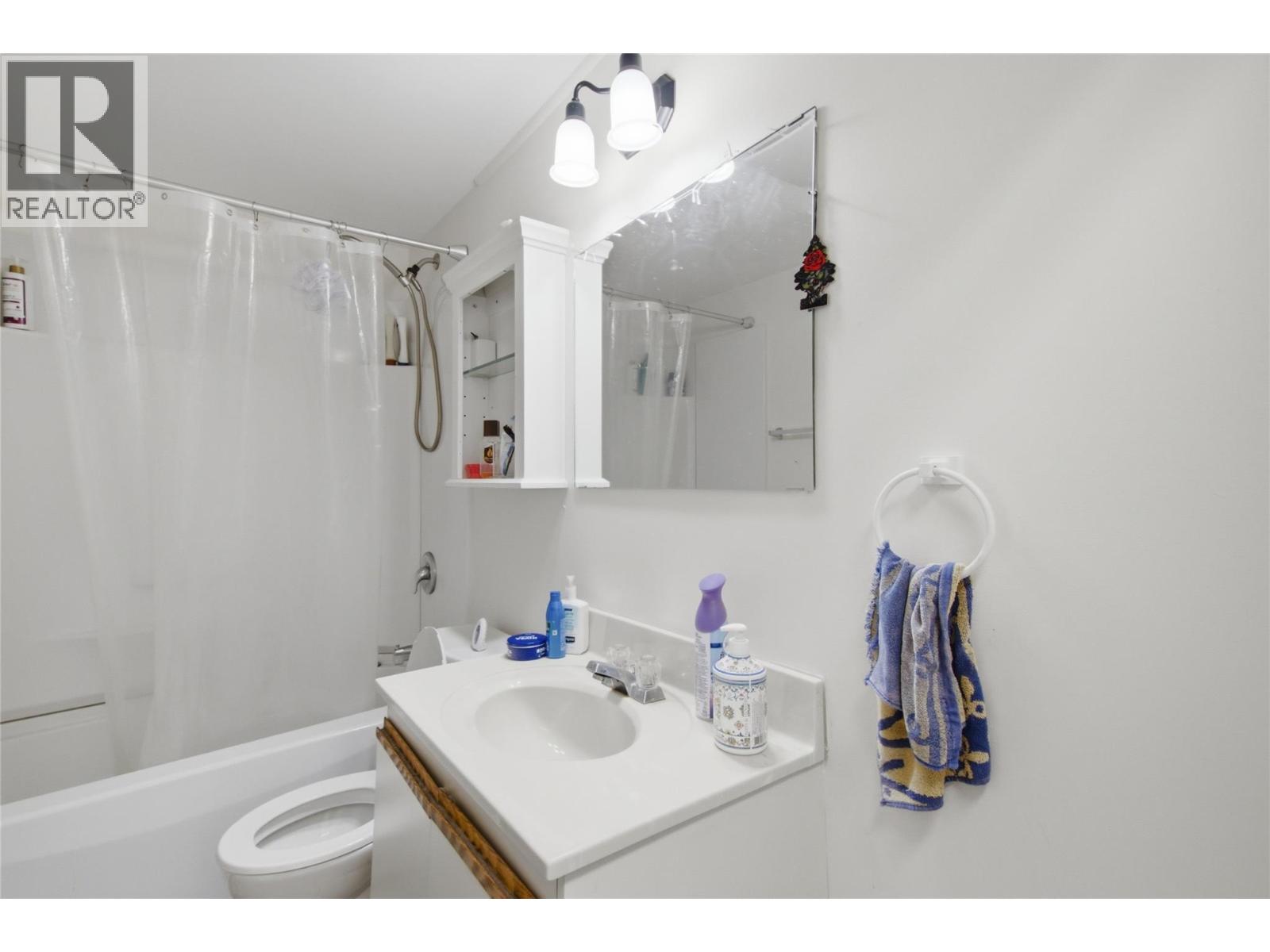 6507 Savona Access Road Property Photo 36