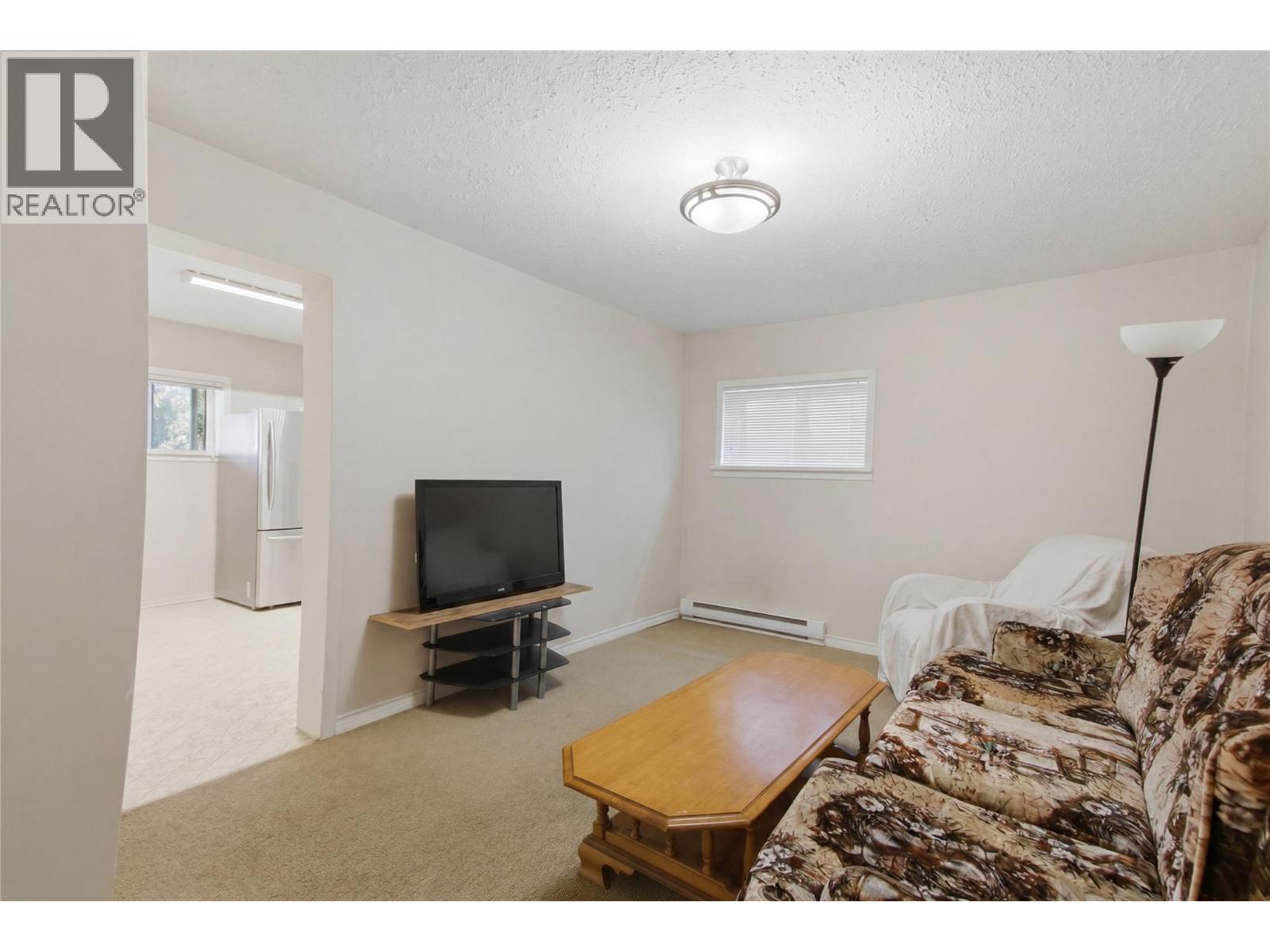 6507 Savona Access Road Property Photo 38