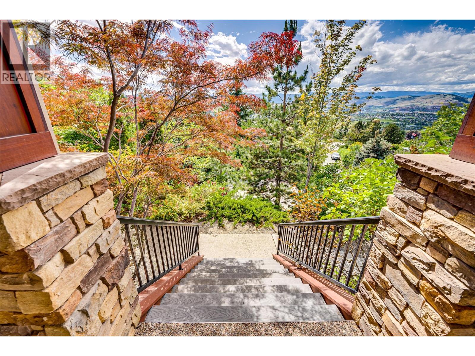 677 Cypress Drive Property Photo 4