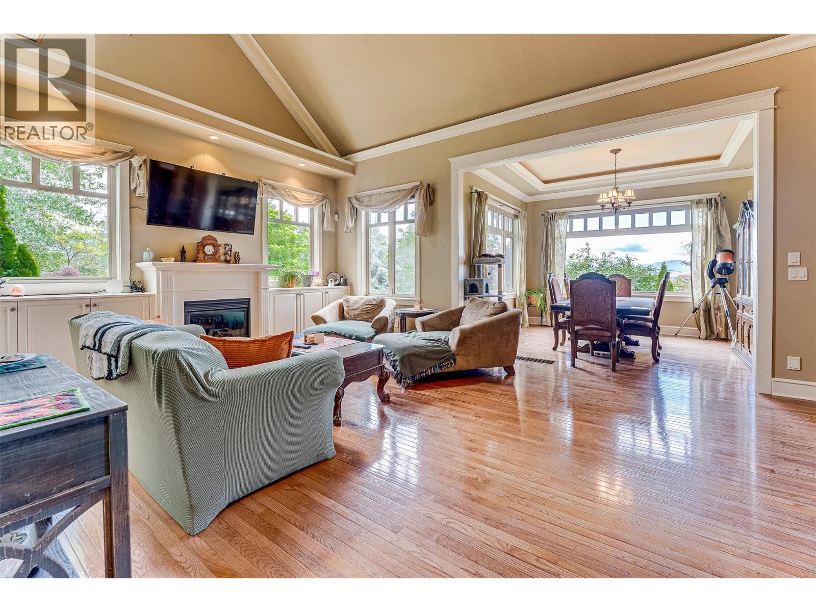 677 Cypress Drive Property Photo 10