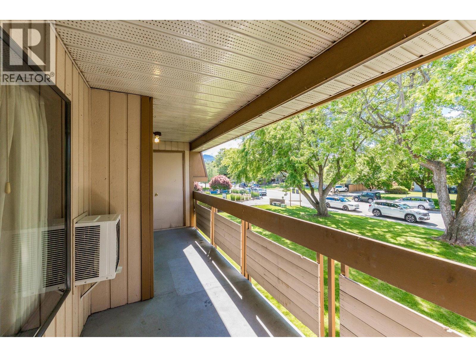 880 Badke Road Unit# 203a Property Photo 15