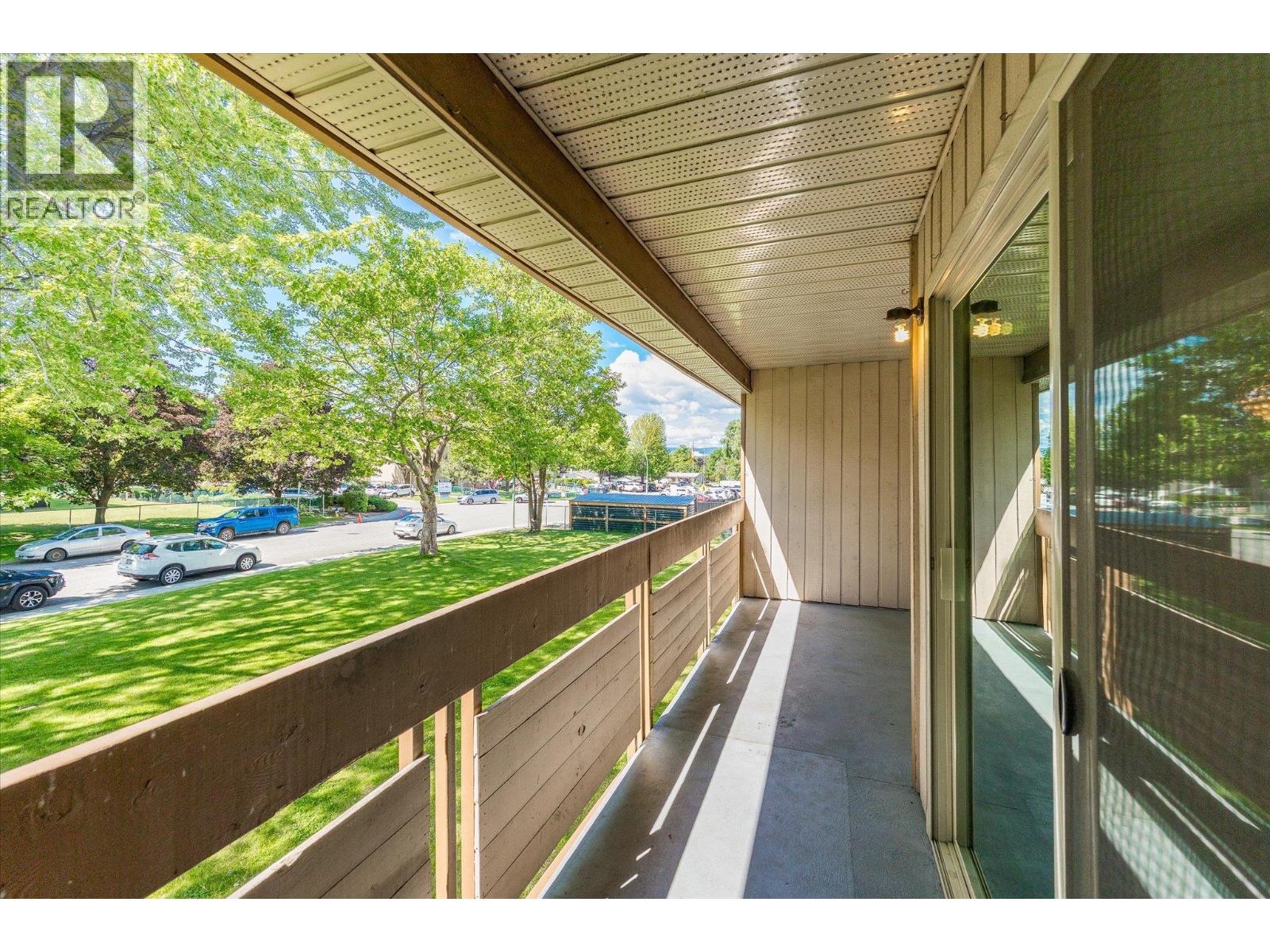 880 Badke Road Unit# 203a Property Photo 18