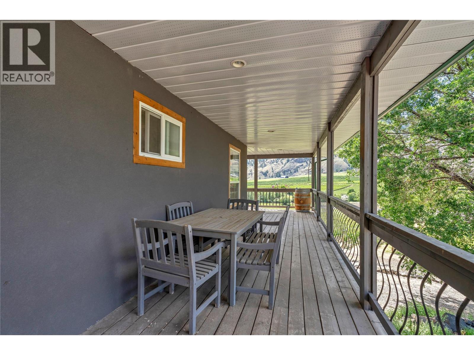 2795 Liddicoat Road Property Photo 18