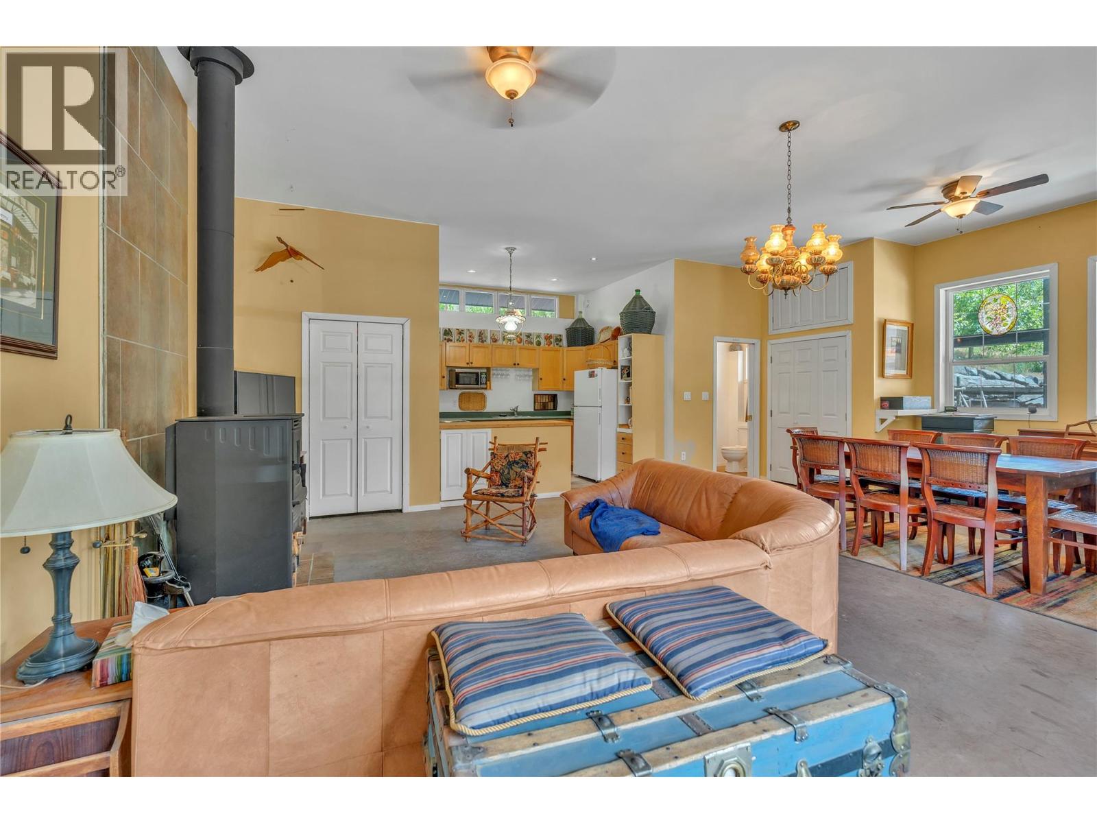 2795 Liddicoat Road Property Photo 46