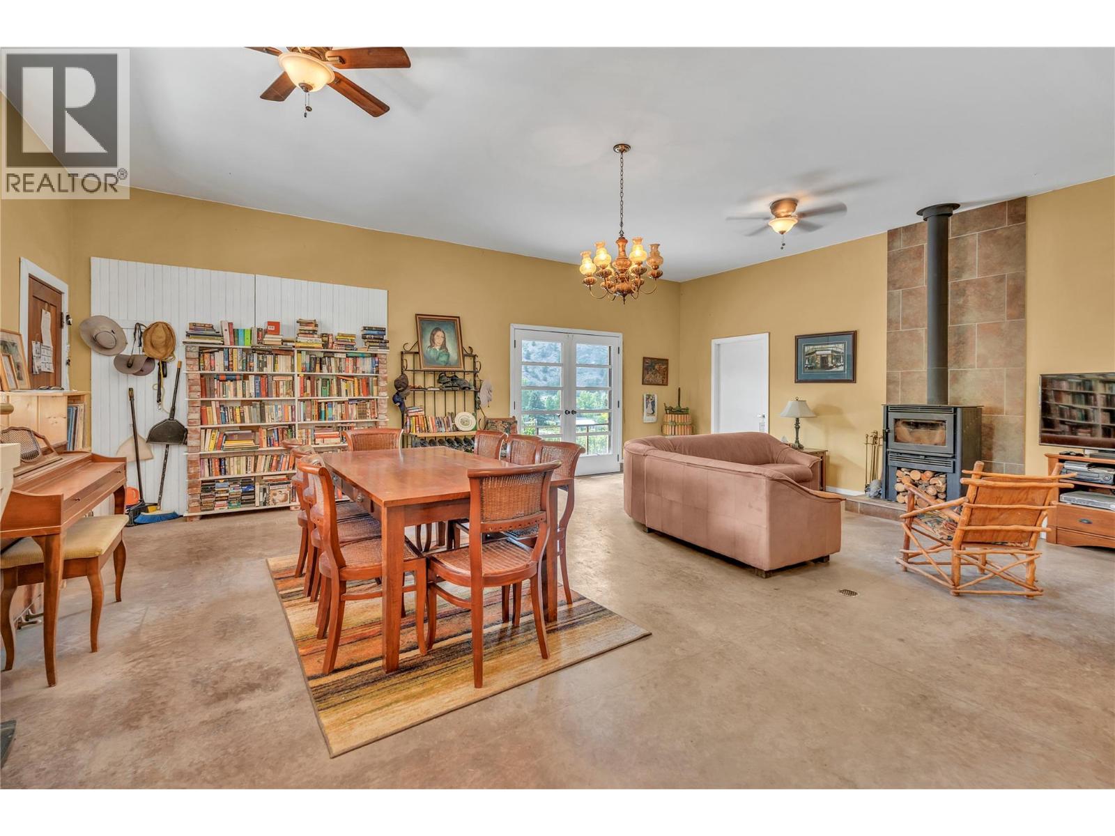 2795 Liddicoat Road Property Photo 51