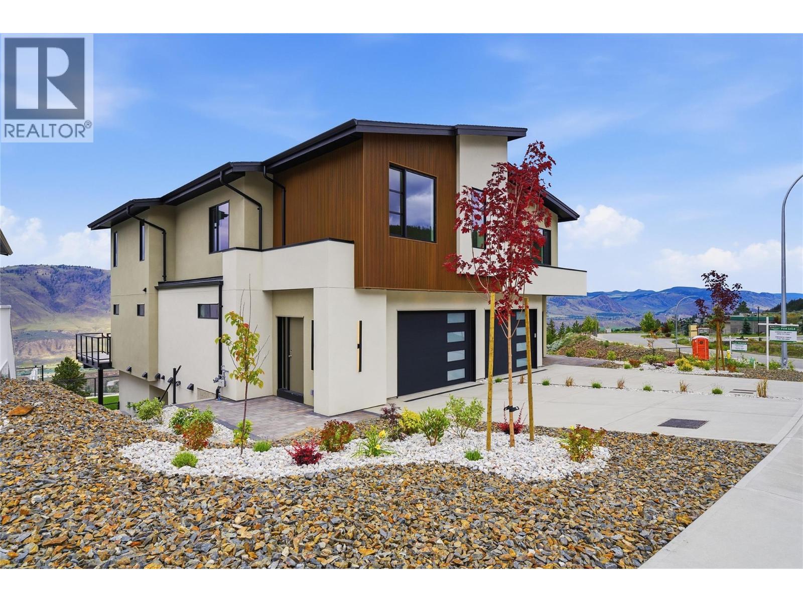 2247 Coldwater Drive Property Photo 1