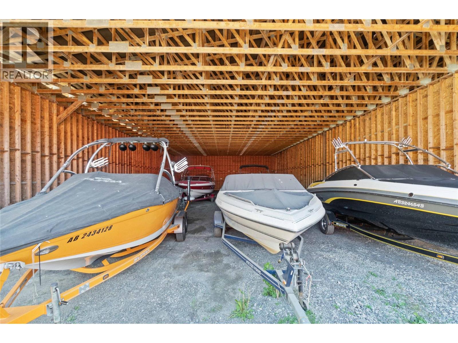 2054 Trans Canada Highway Property Photo 8