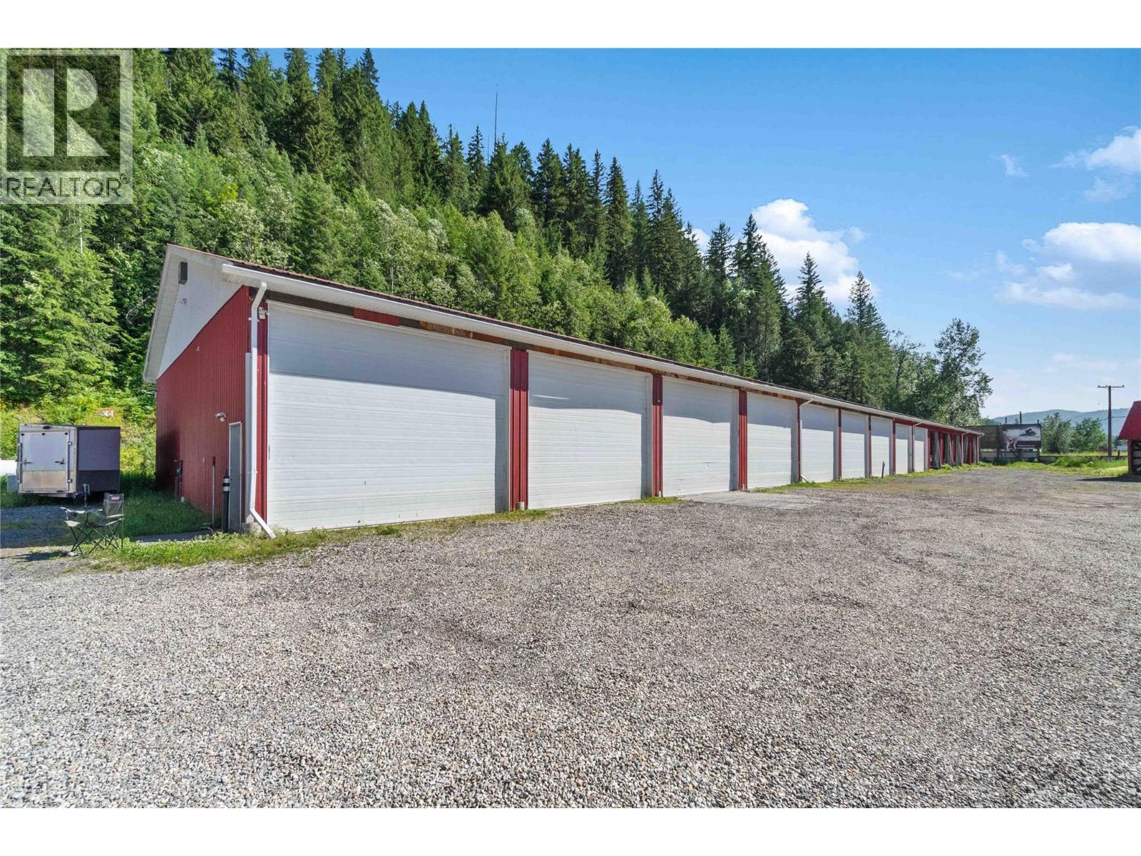 2054 Trans Canada Highway Property Photo 19