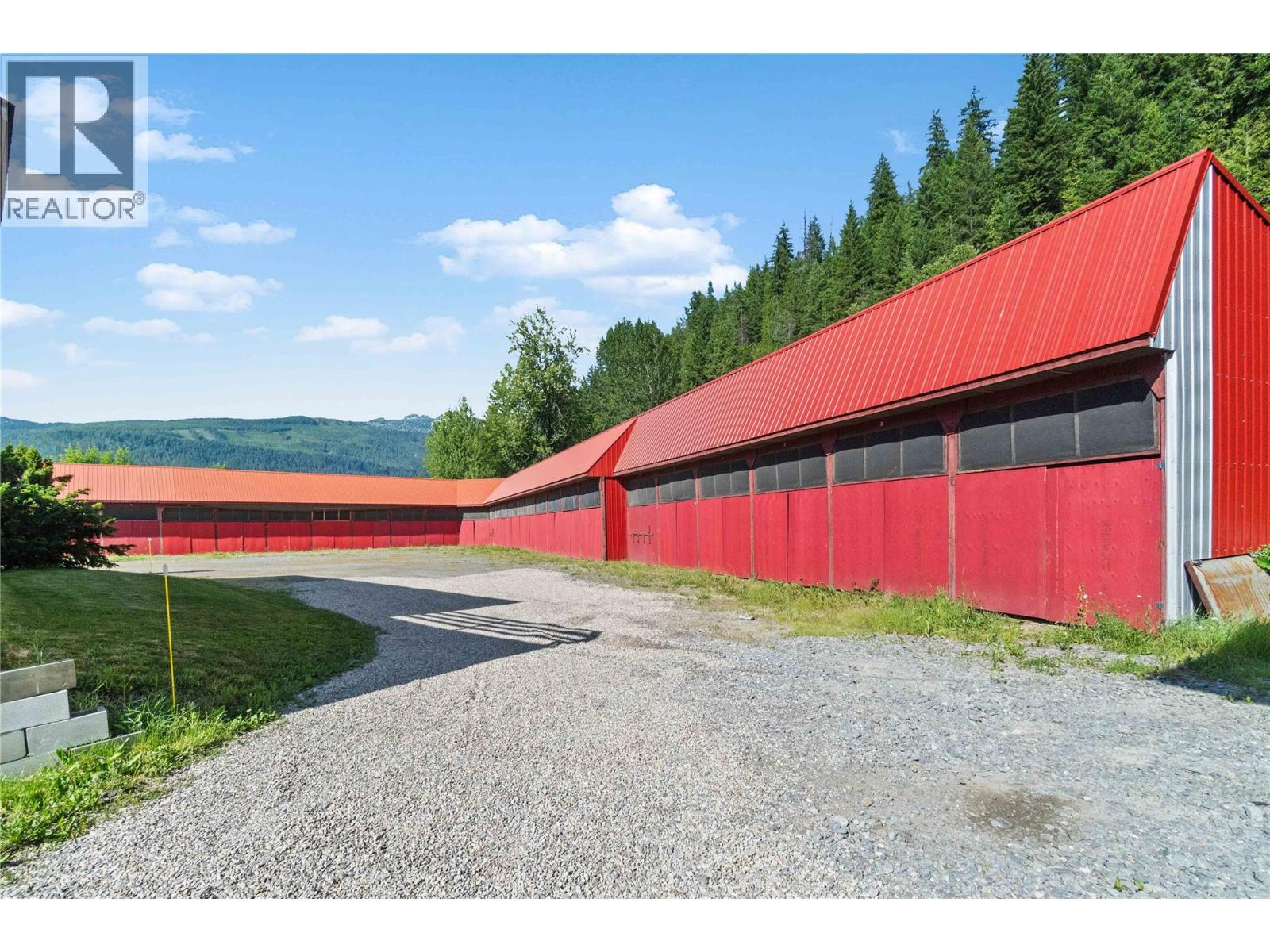2054 Trans Canada Highway Property Photo 21