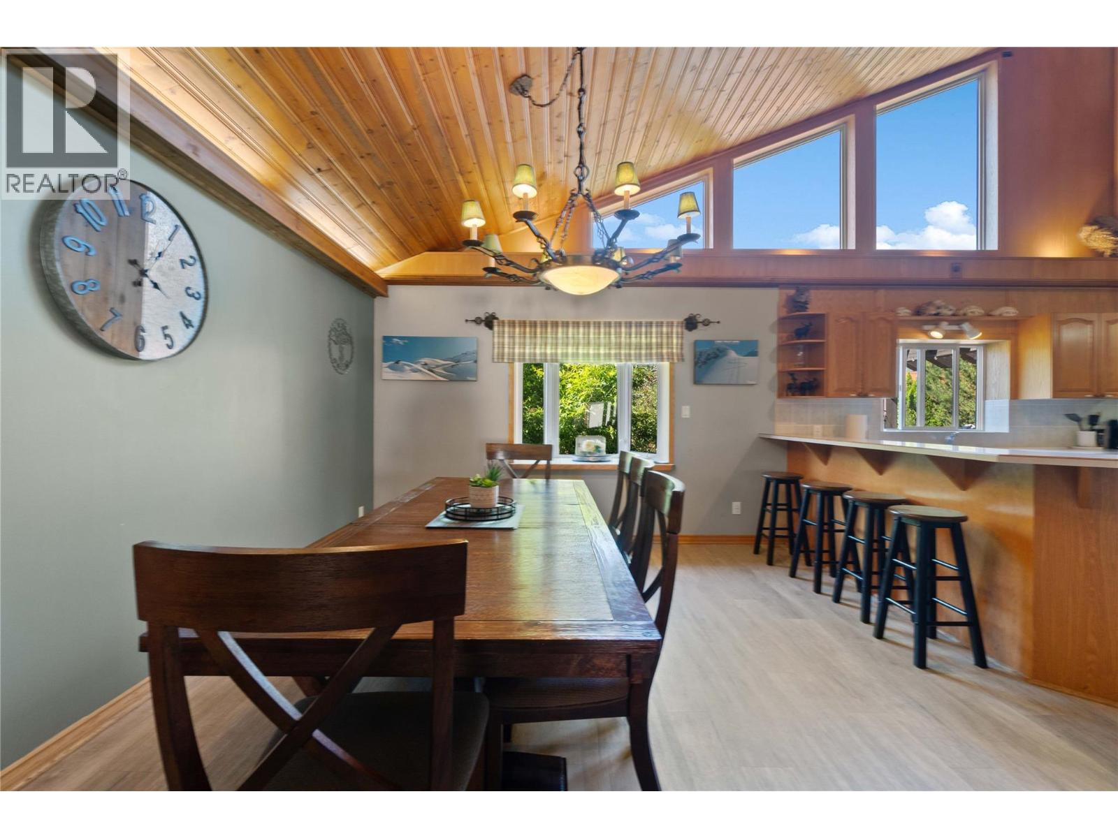 2054 Trans Canada Highway Property Photo 30