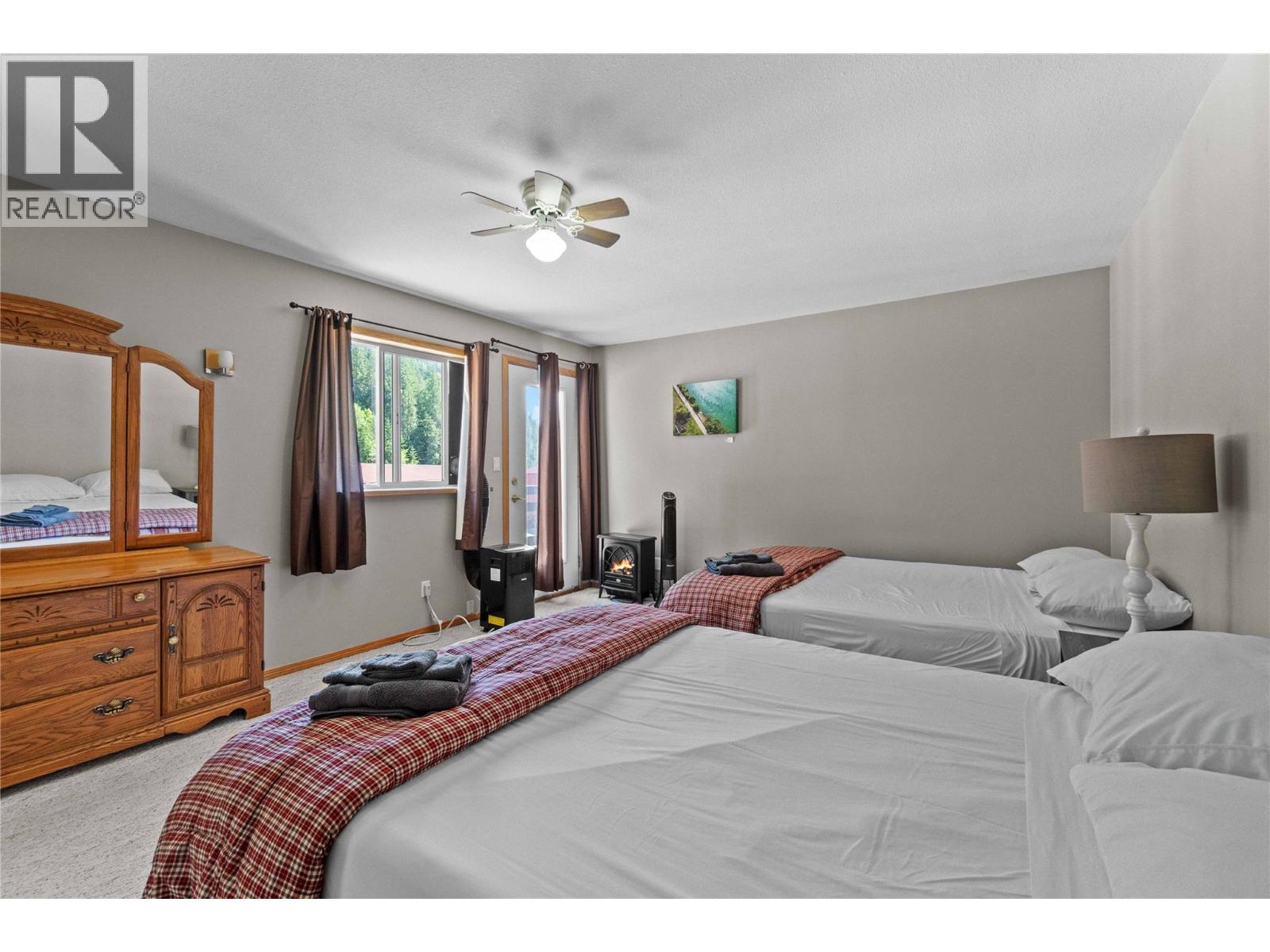 2054 Trans Canada Highway Property Photo 40