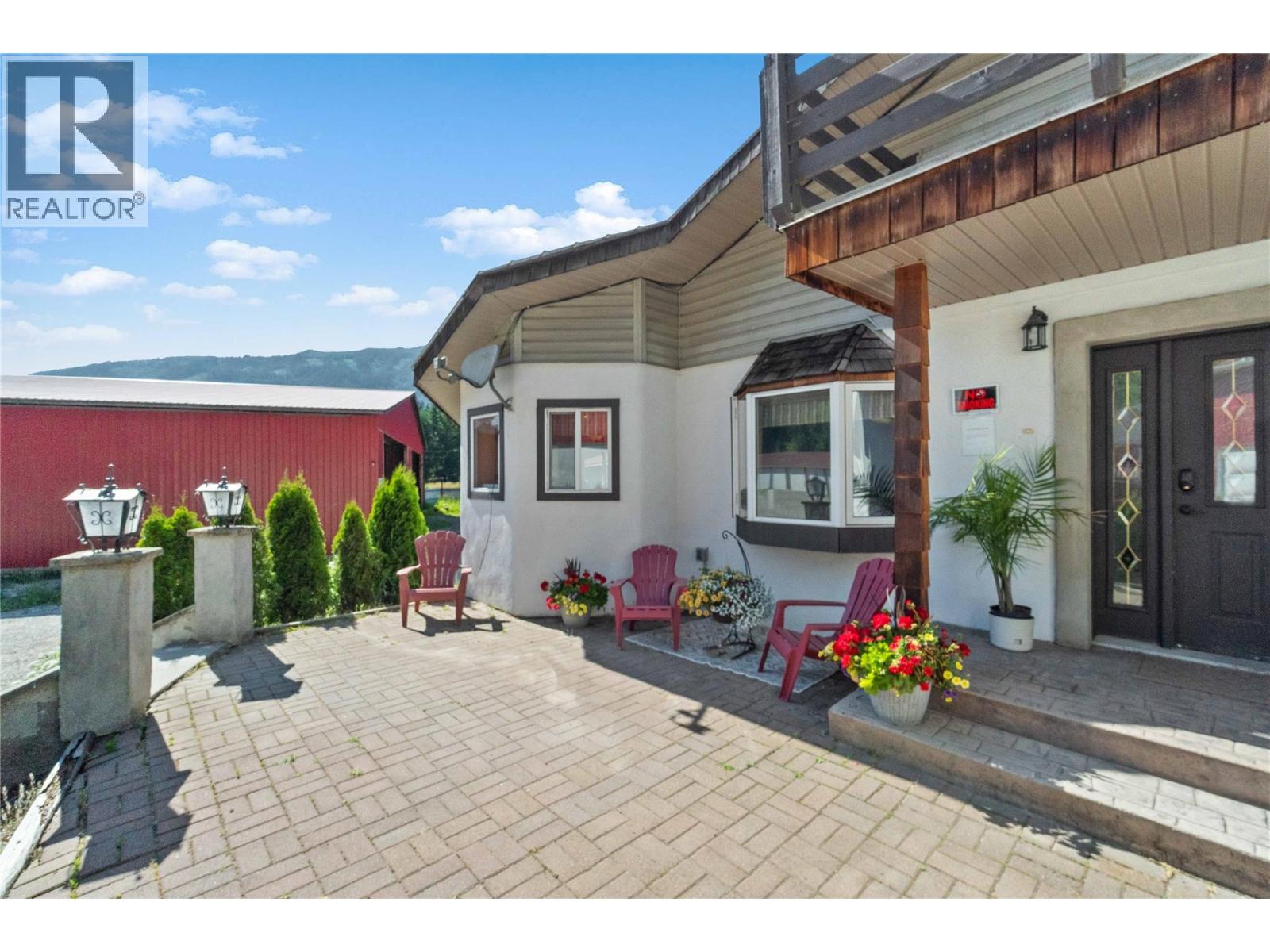 2054 Trans Canada Highway Property Photo 51