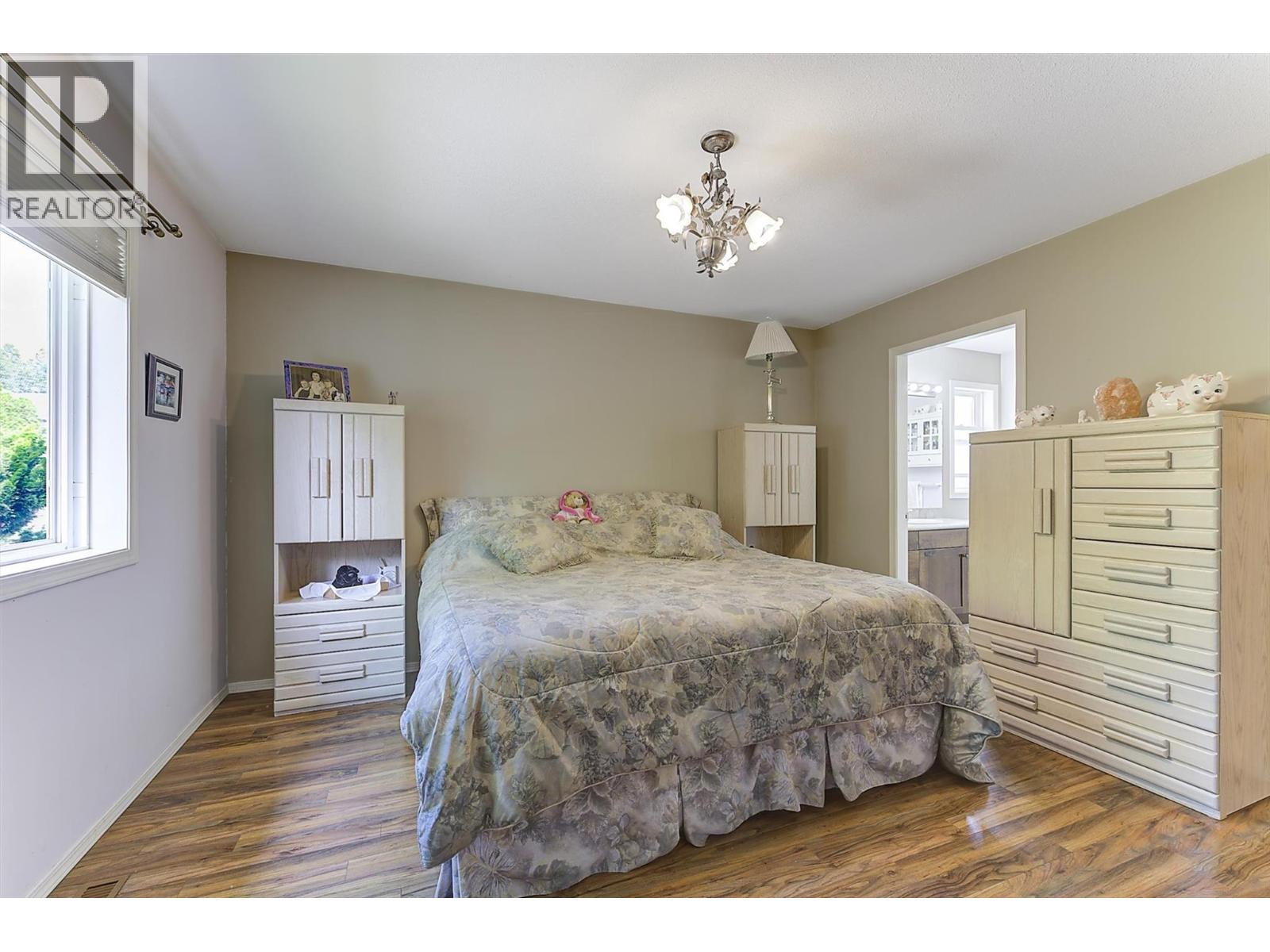 3684 Morningside Drive Property Photo 28