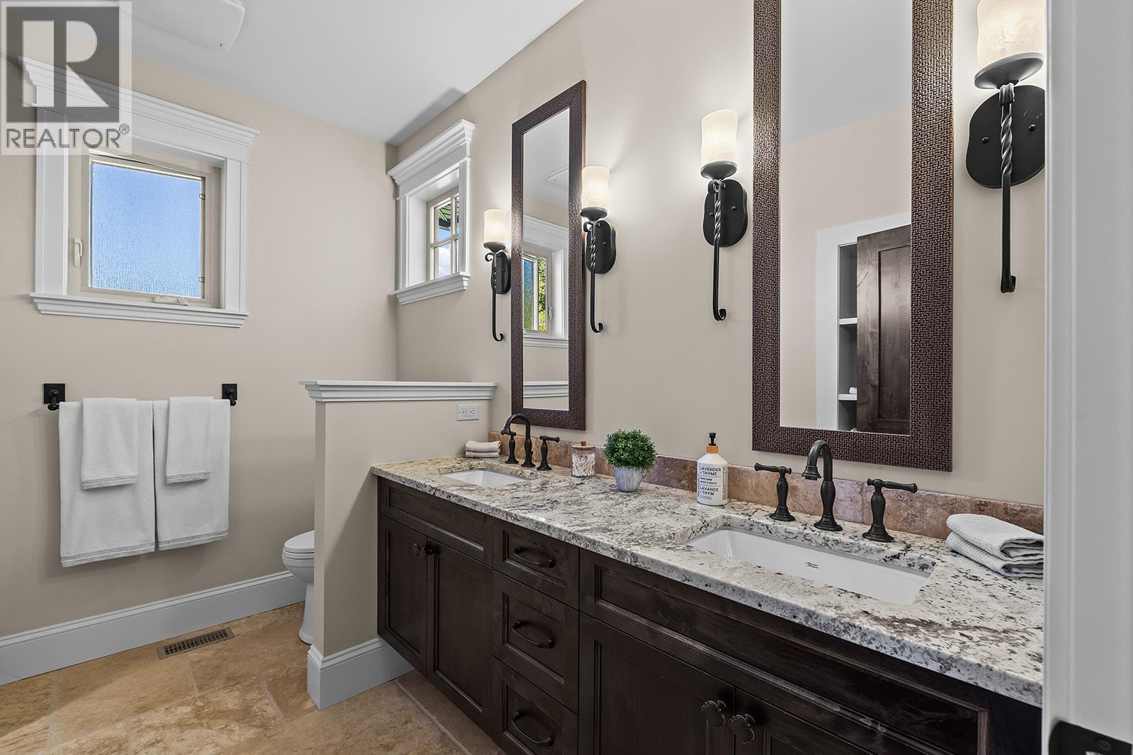 5683 Jasper Way Property Photo 41