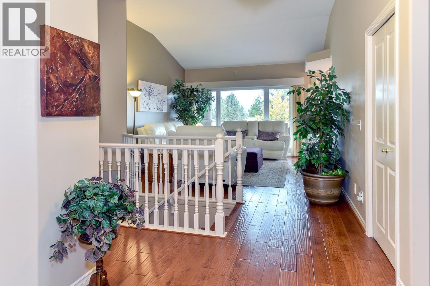 4400 Gallaghers Drive E Unit# 14 Property Photo 6
