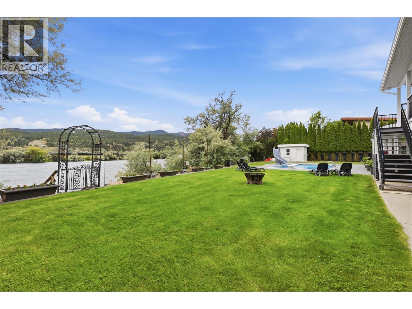3724 Shuswap Road Property Photo 75