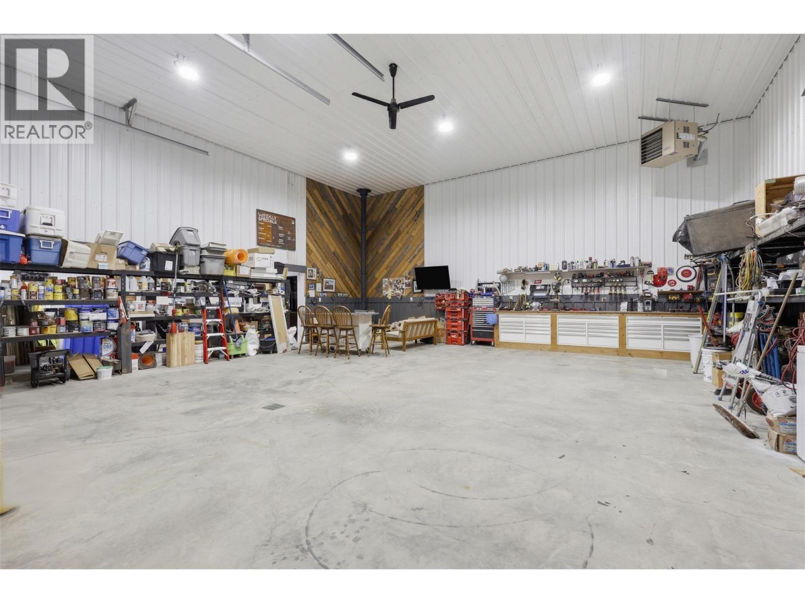 3724 Shuswap Road Property Photo 81