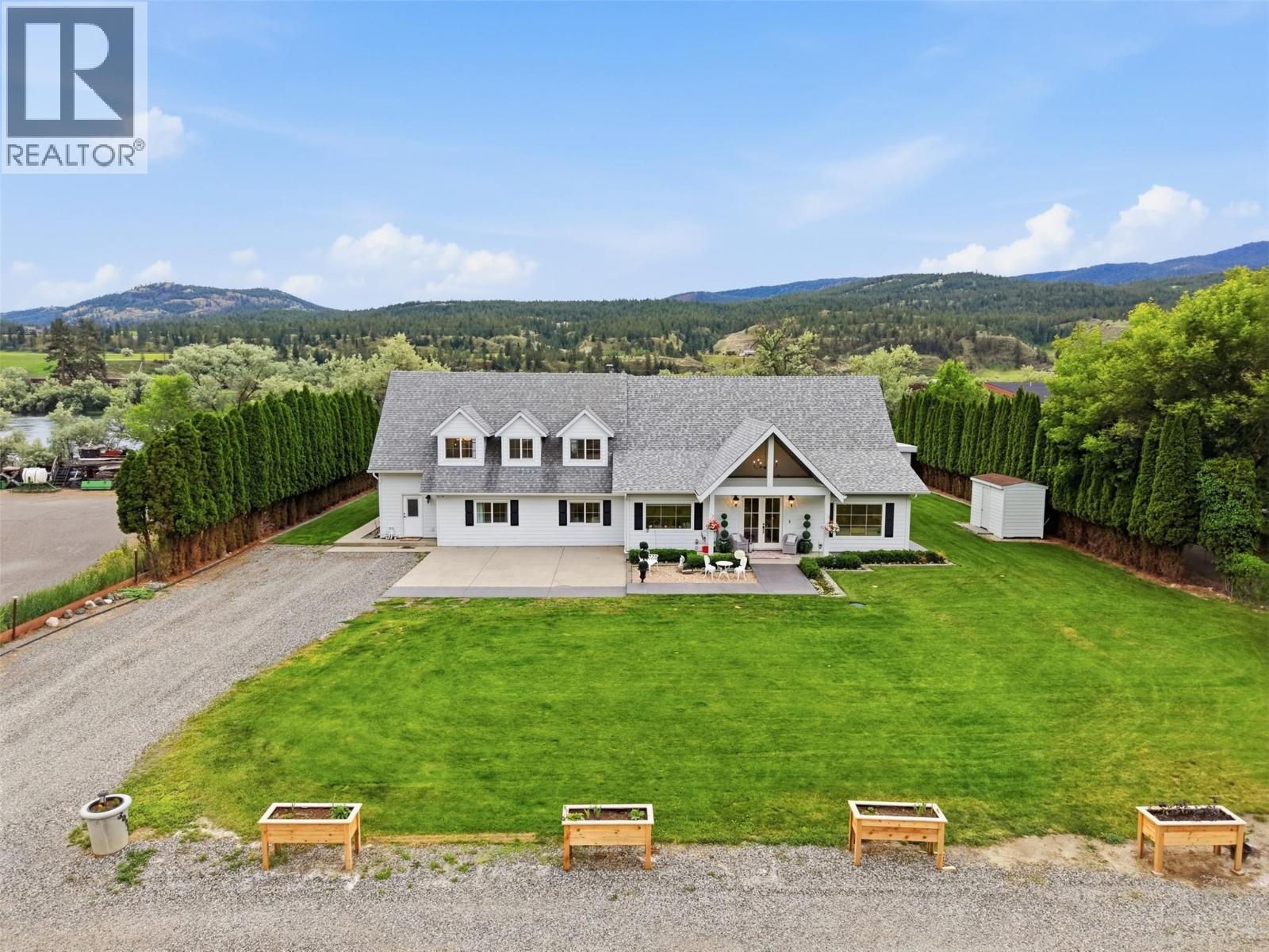 3724 Shuswap Road Property Photo 86