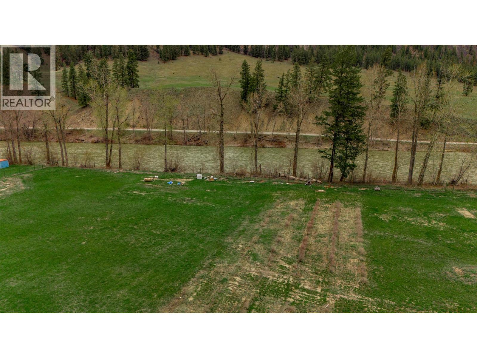 786 Highway 3 Property Photo 11