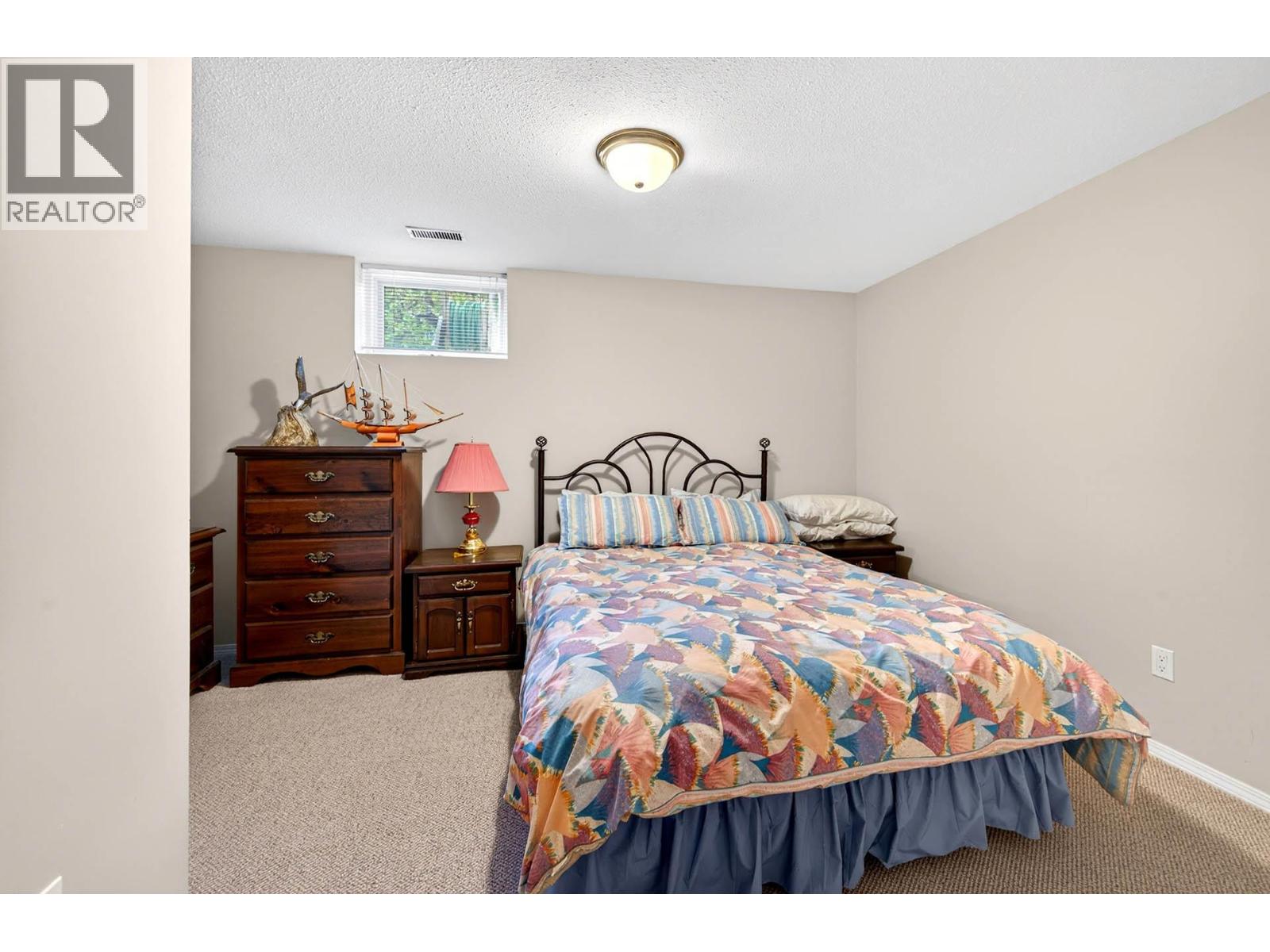 900 Windbreak Street Property Photo 36