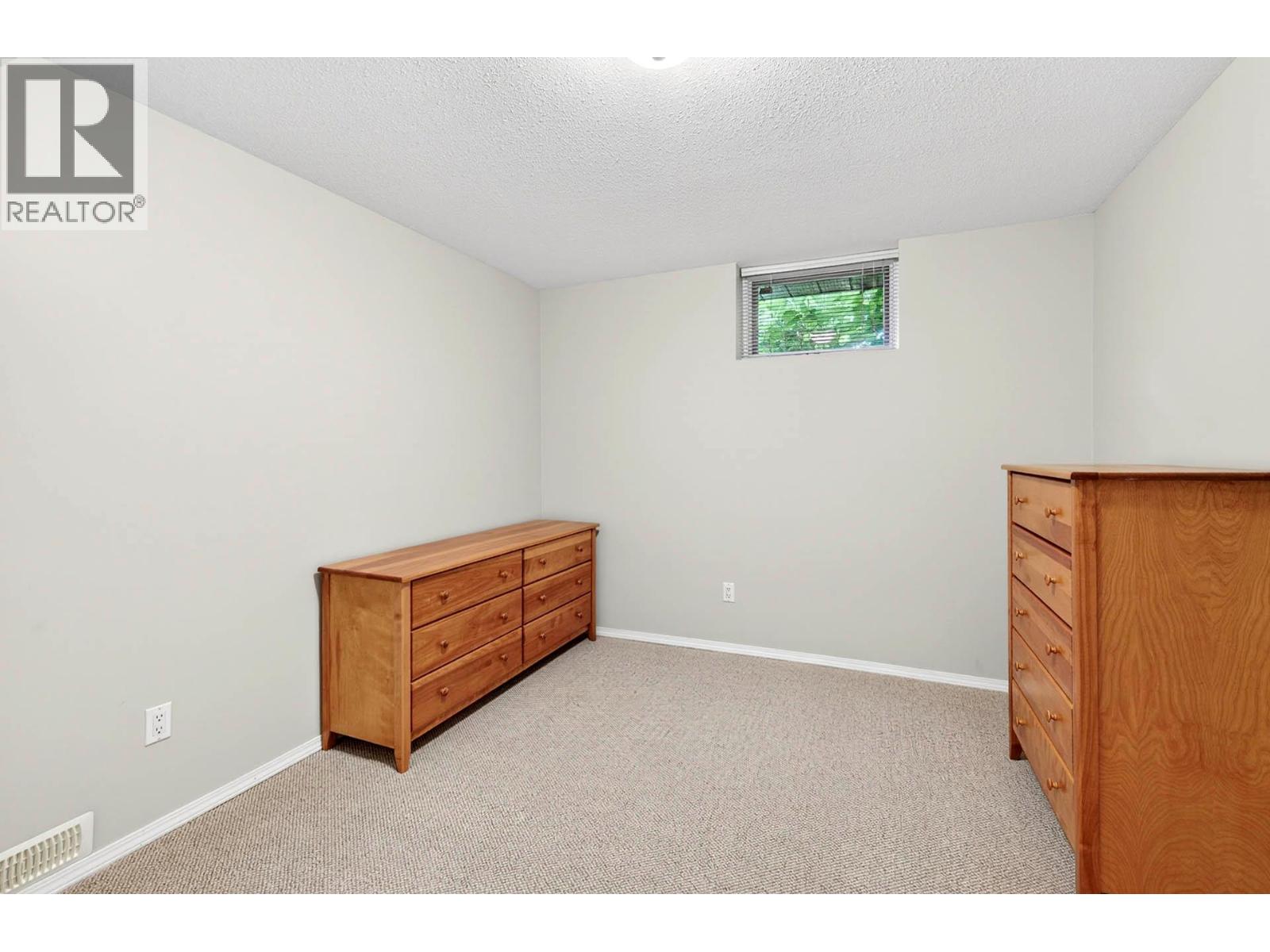 900 Windbreak Street Property Photo 39