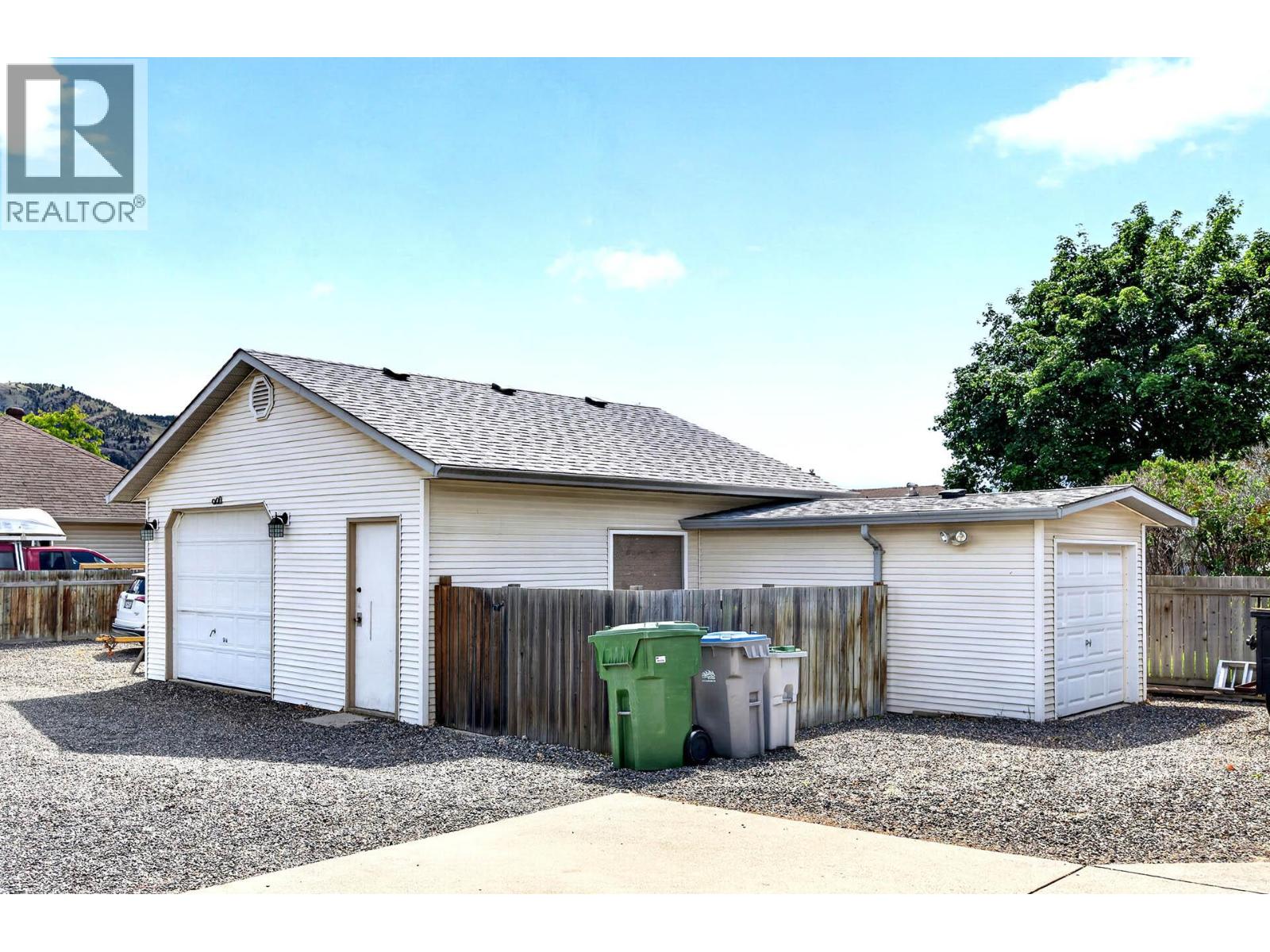 900 Windbreak Street Property Photo 49