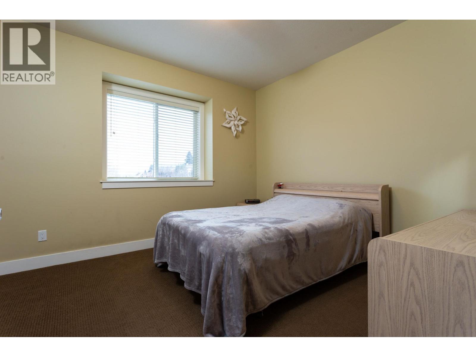 833 Mccurdy Road E Property Photo 20