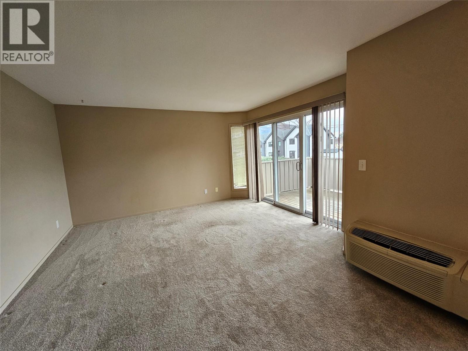 307 Norton Street Property Photo 3
