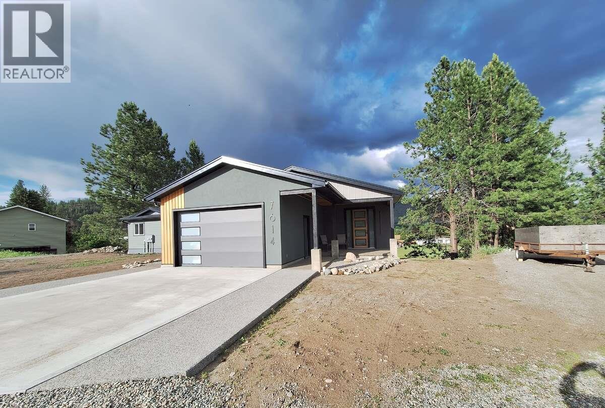 7614 Mccallum View Drive Property Photo 2
