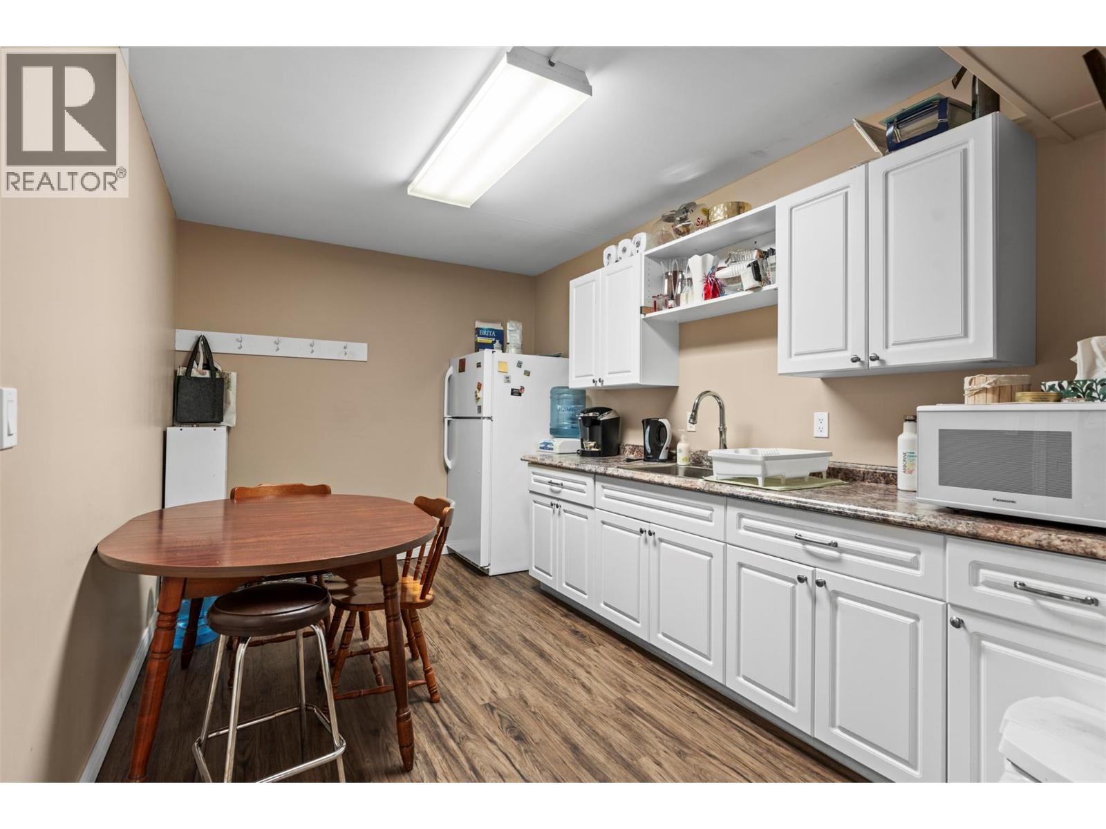608 Cliff Avenue Property Photo 31
