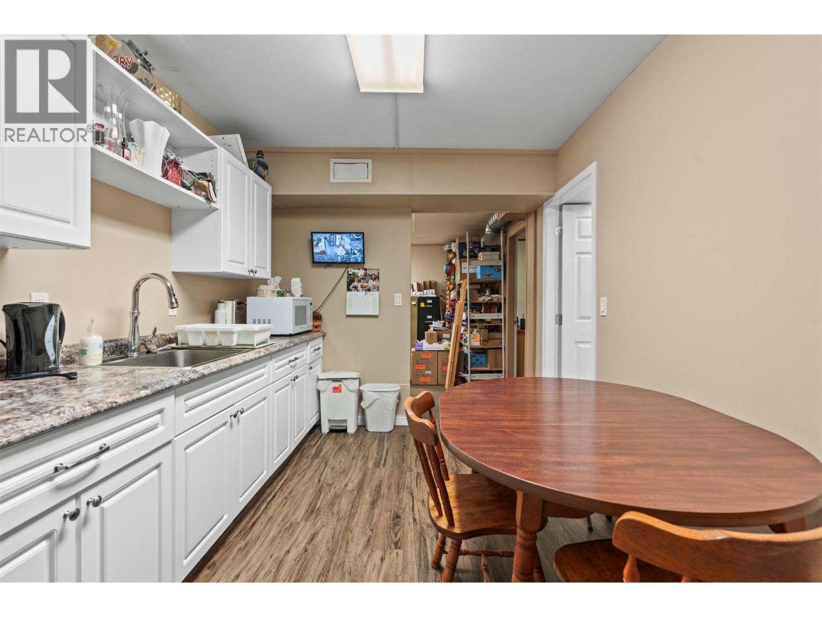 608 Cliff Avenue Property Photo 32