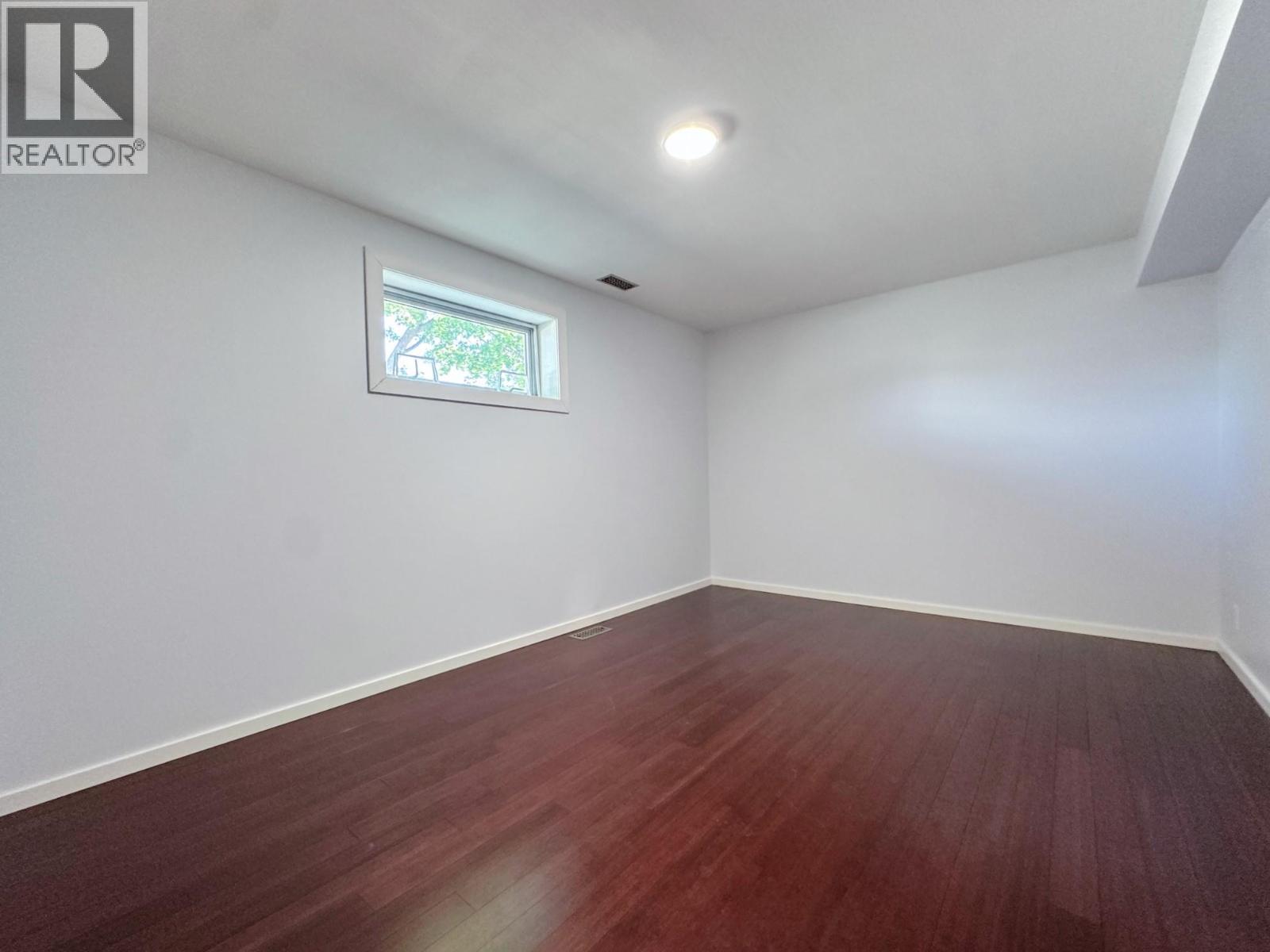 8505 70th Avenue Property Photo 16