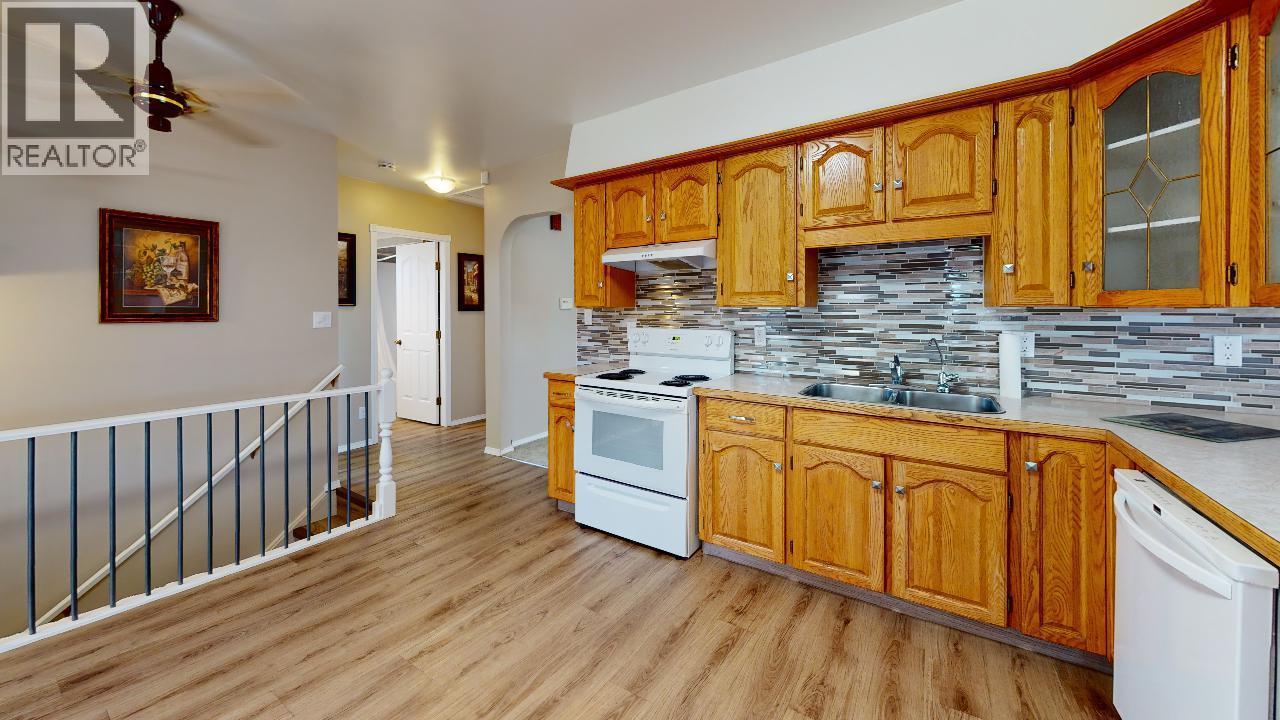 6906-6908 Ponderosa Drive Property Photo 28