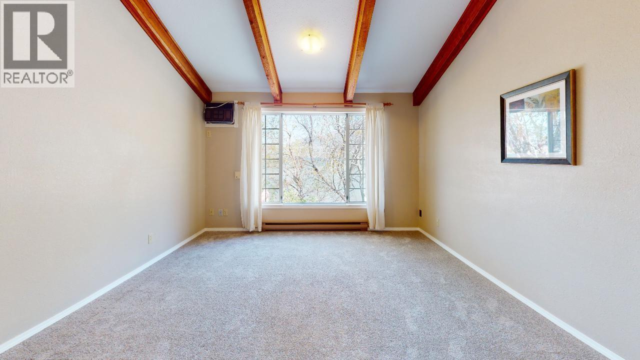 6906-6908 Ponderosa Drive Property Photo 32