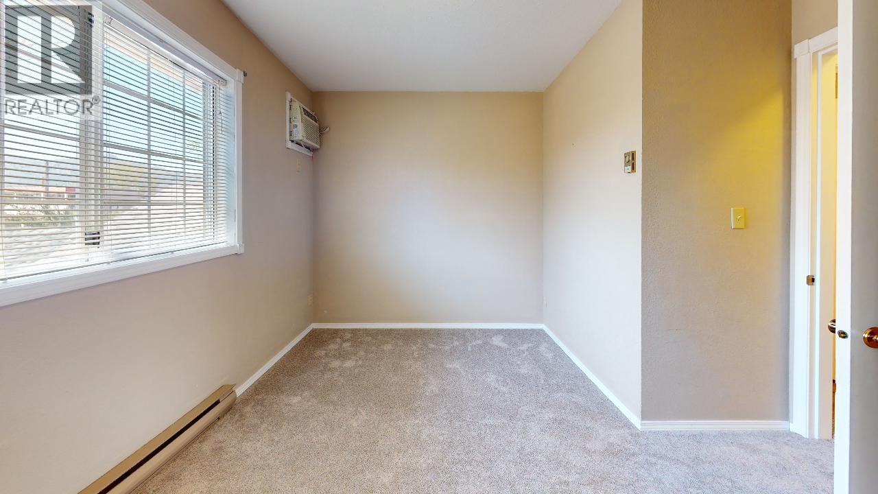 6906-6908 Ponderosa Drive Property Photo 34