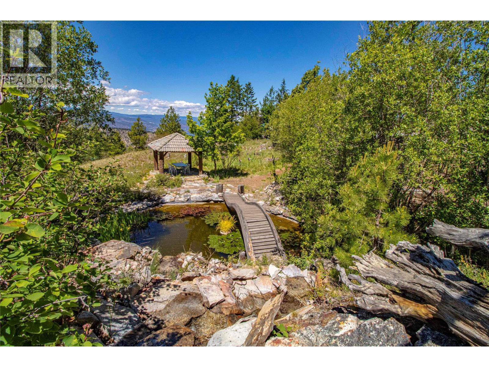 2263 Carmi Road Property Photo 43
