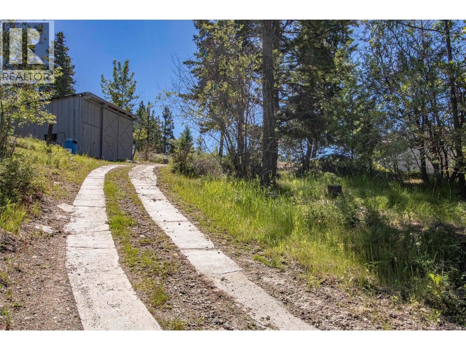 2263 Carmi Road Property Photo 46