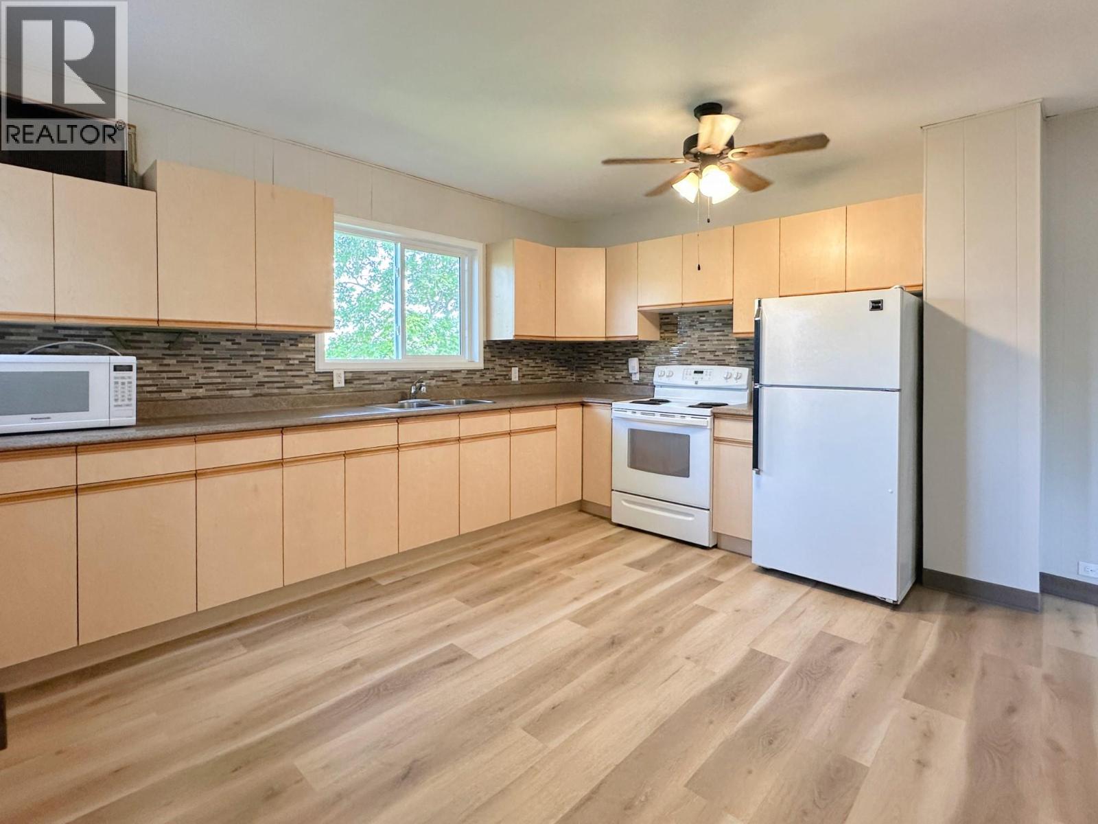 6910 Ponderosa Drive Property Photo 13