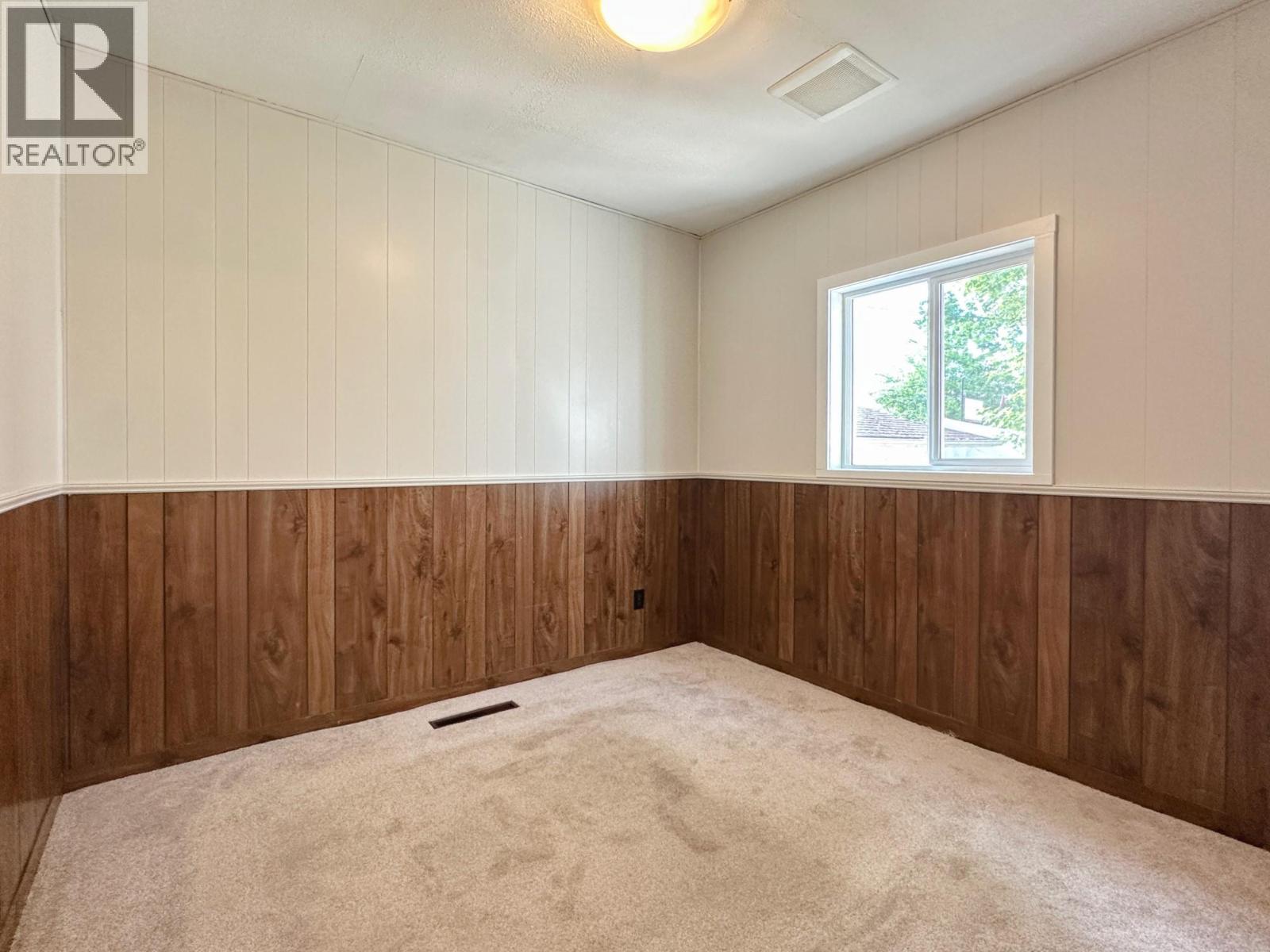 6910 Ponderosa Drive Property Photo 14