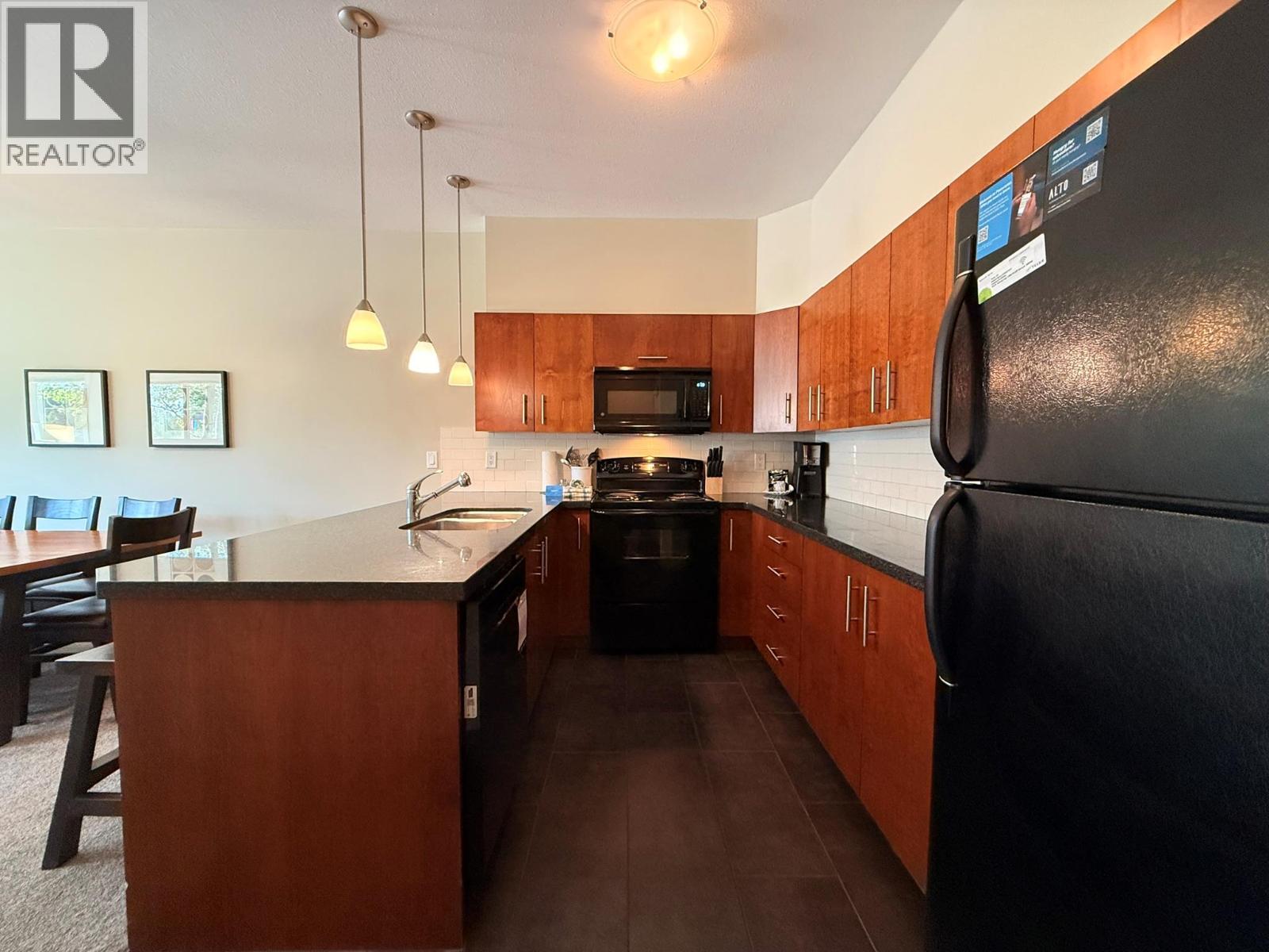 2049 Summit Drive Unit# 311c Property Photo 7