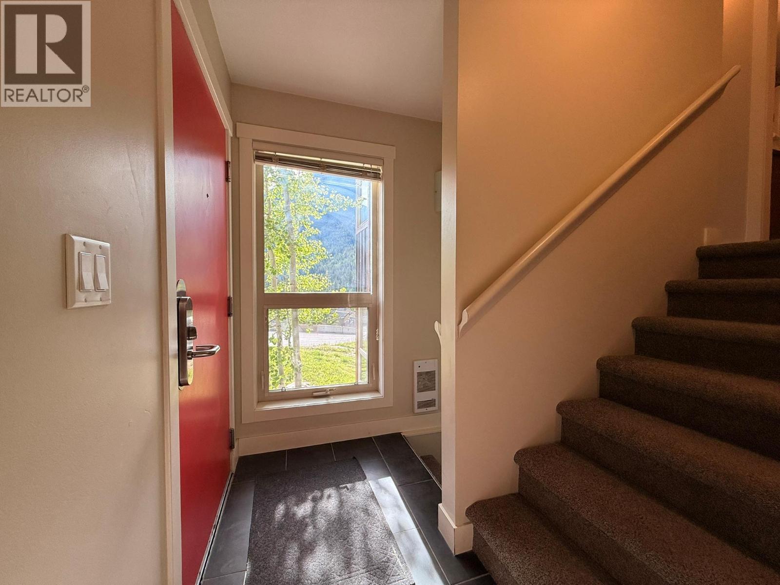 2049 Summit Drive Unit# 311c Property Photo 10
