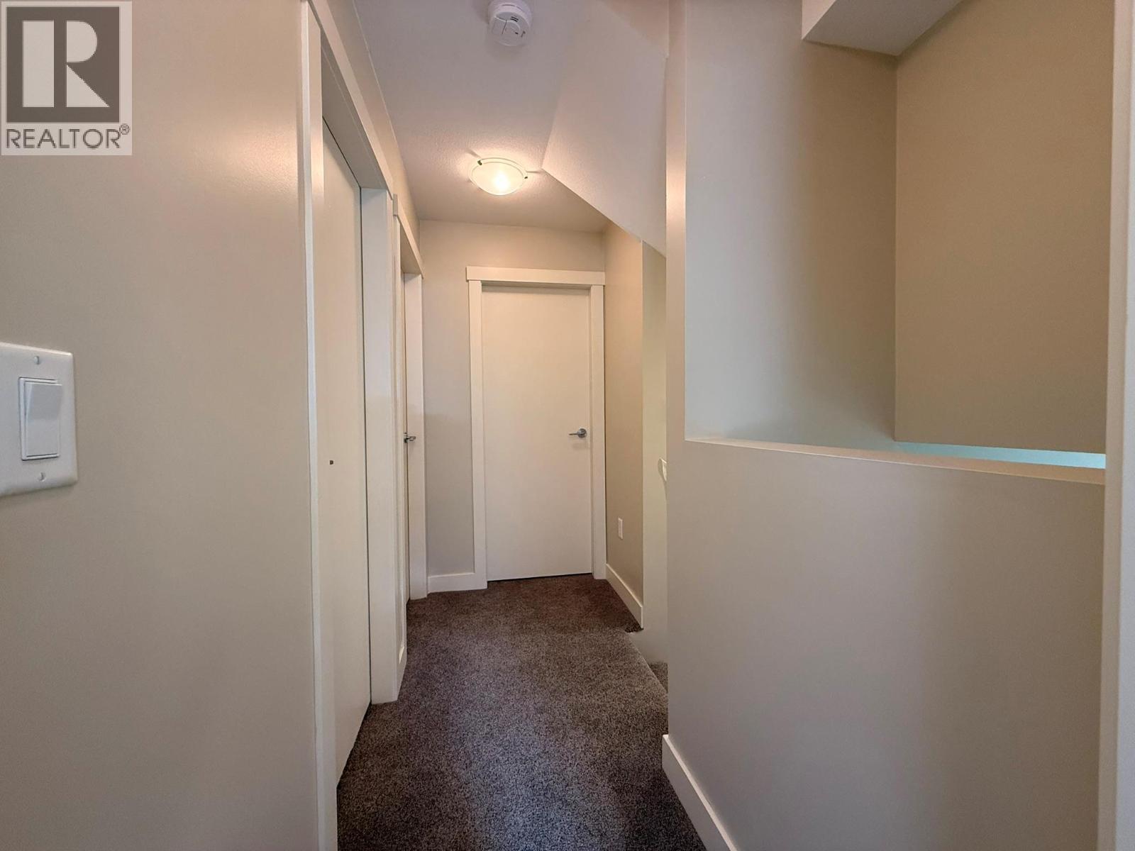 2049 Summit Drive Unit# 311c Property Photo 14