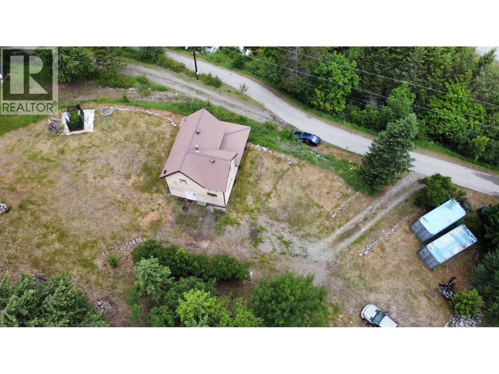 456 Long Lake Avenue Property Photo 6