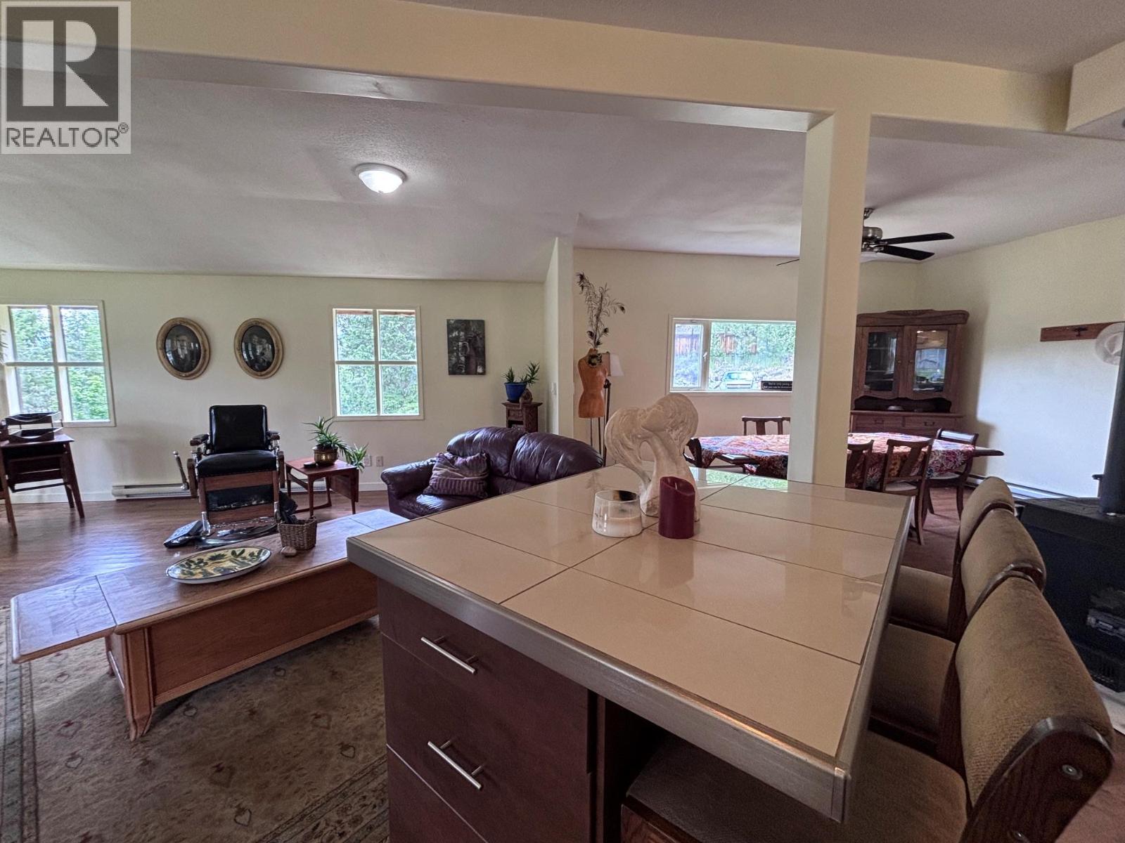 456 Long Lake Avenue Property Photo 13