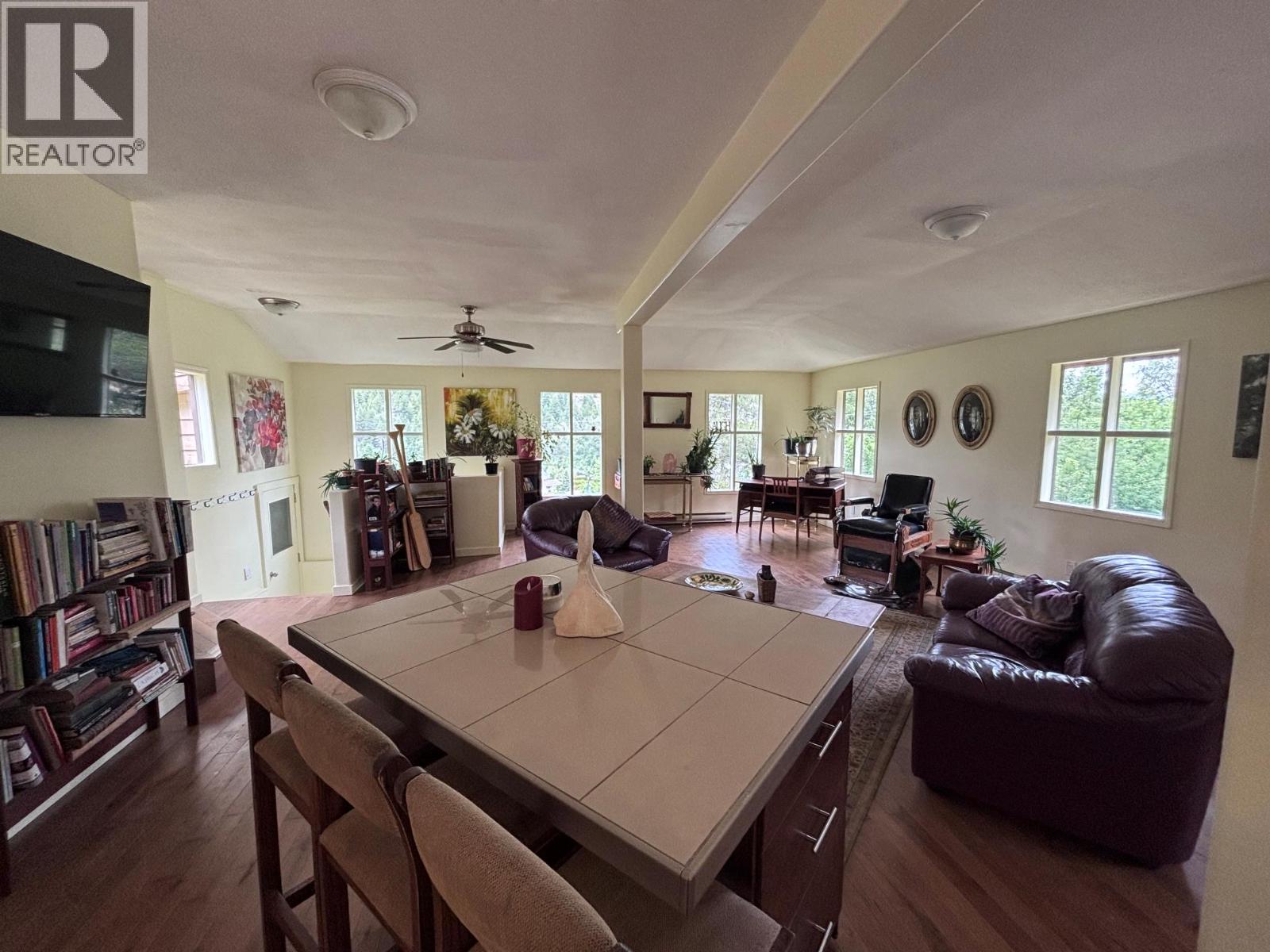 456 Long Lake Avenue Property Photo 14