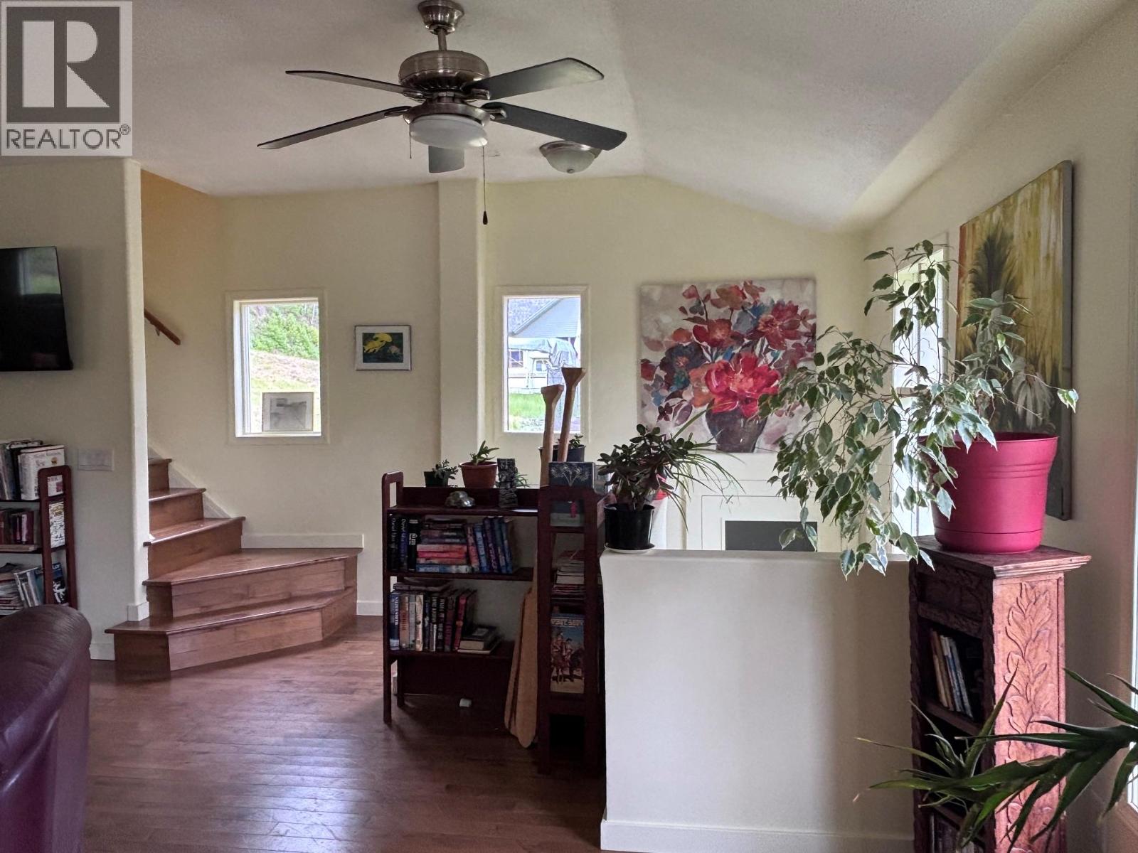 456 Long Lake Avenue Property Photo 20