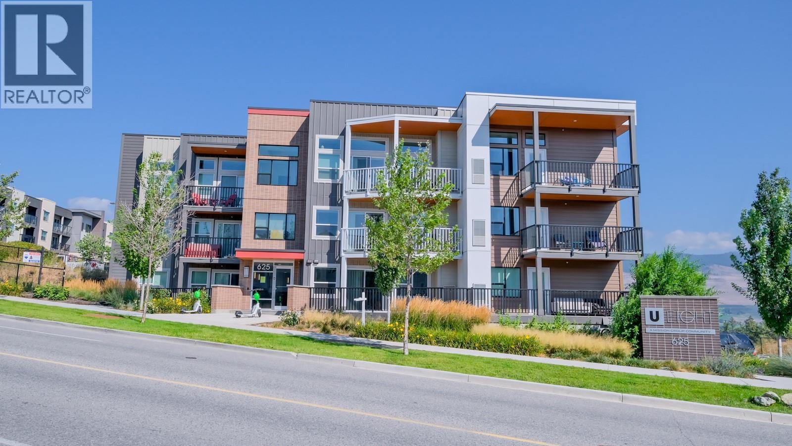 625 Academy Way Unit# PH11 Property Photo 1