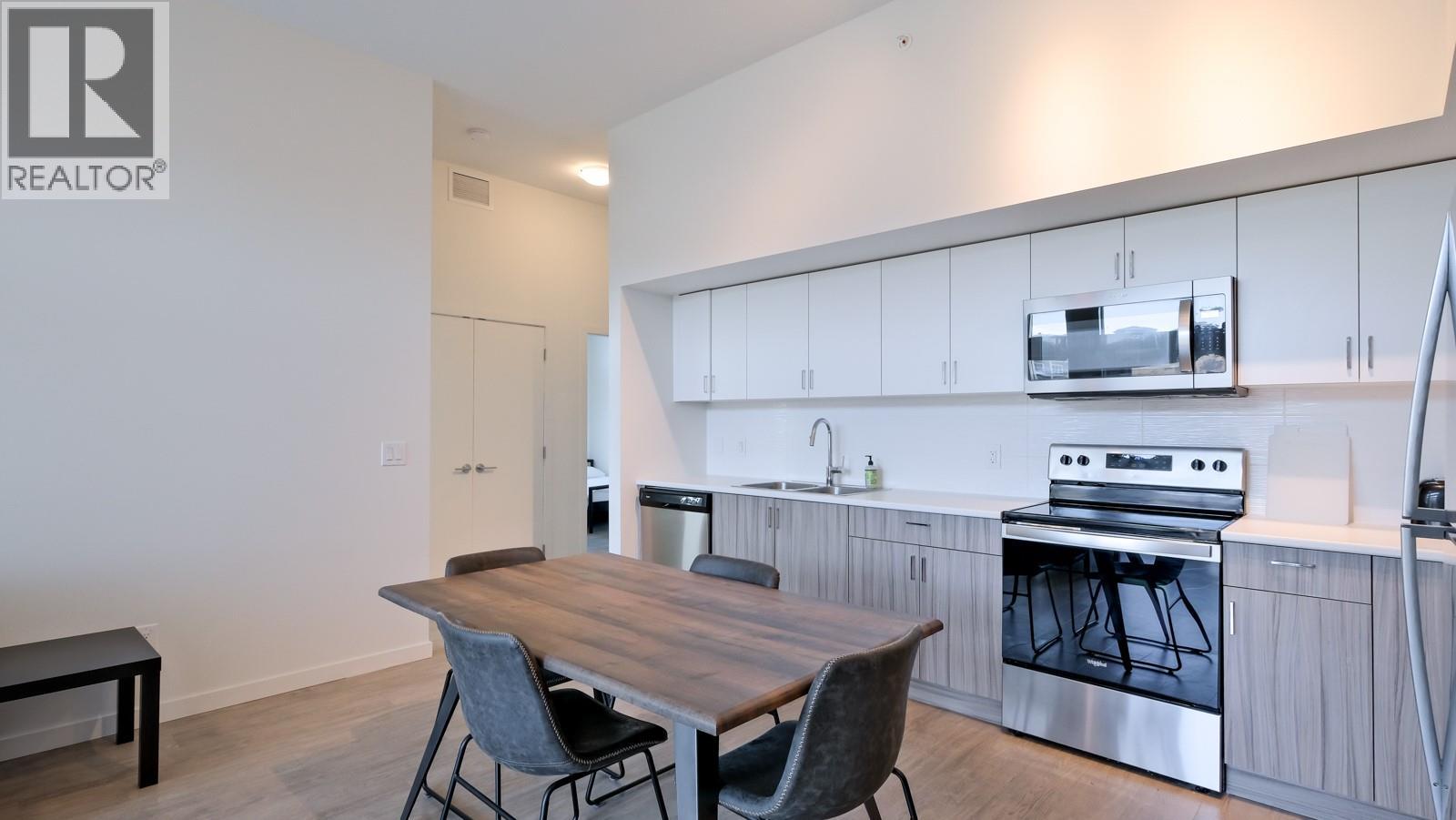 625 Academy Way Unit# Ph11 Property Photo 2
