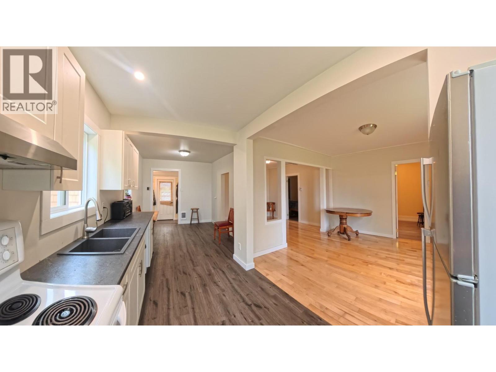 780 Cameron Avenue Property Photo 16